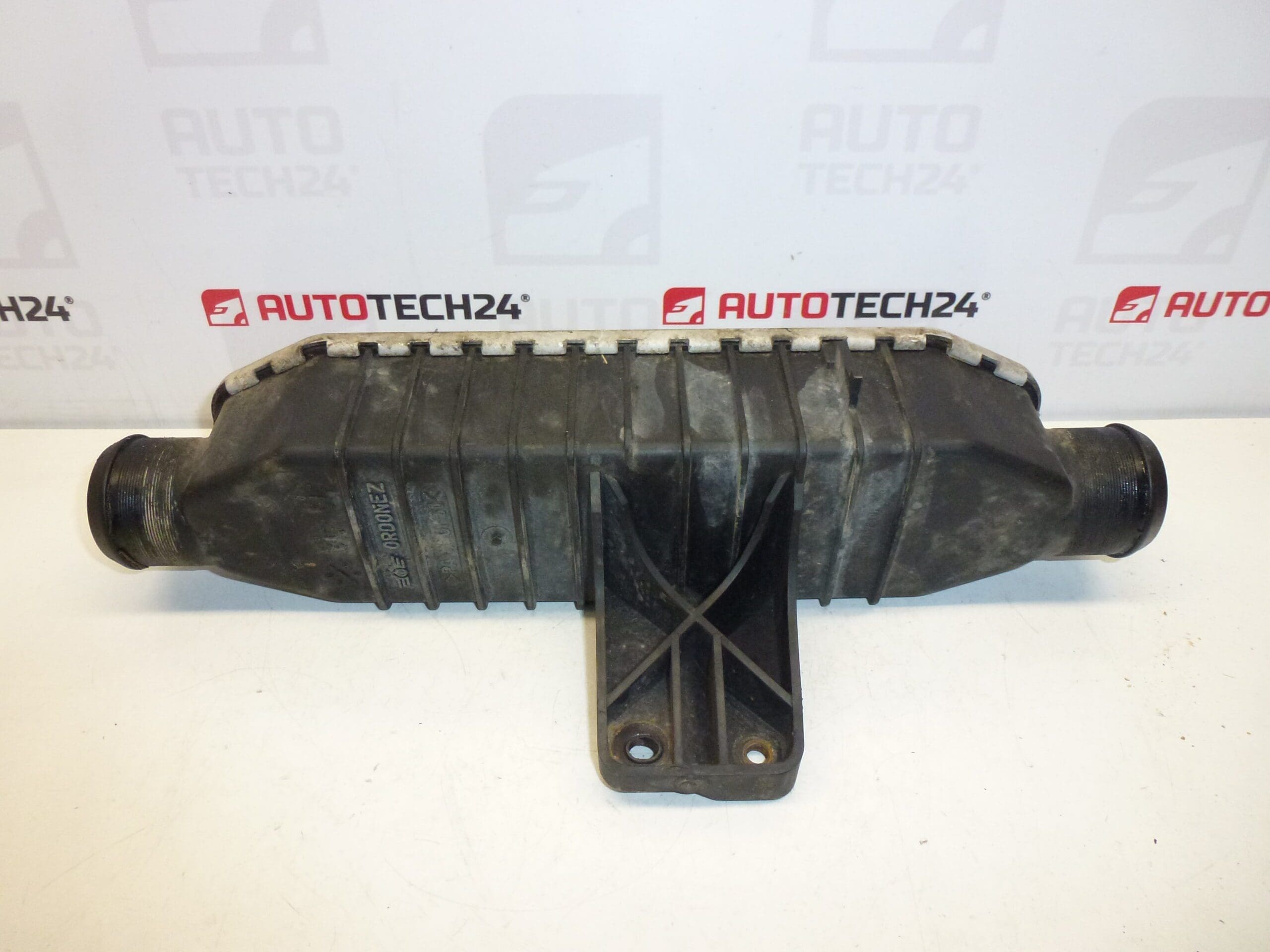 Échangeur de chaleur liquide de refroidissement Citroën Peugeot 2.0 2.2 HDI 0384H4 – Image 2