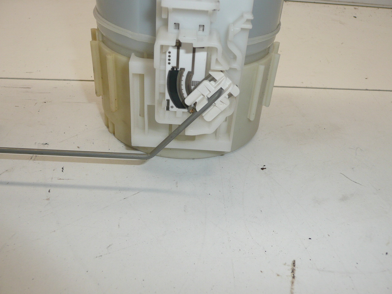 Pompe à essence Citroën Peugeot 77020-0H010 1507A1