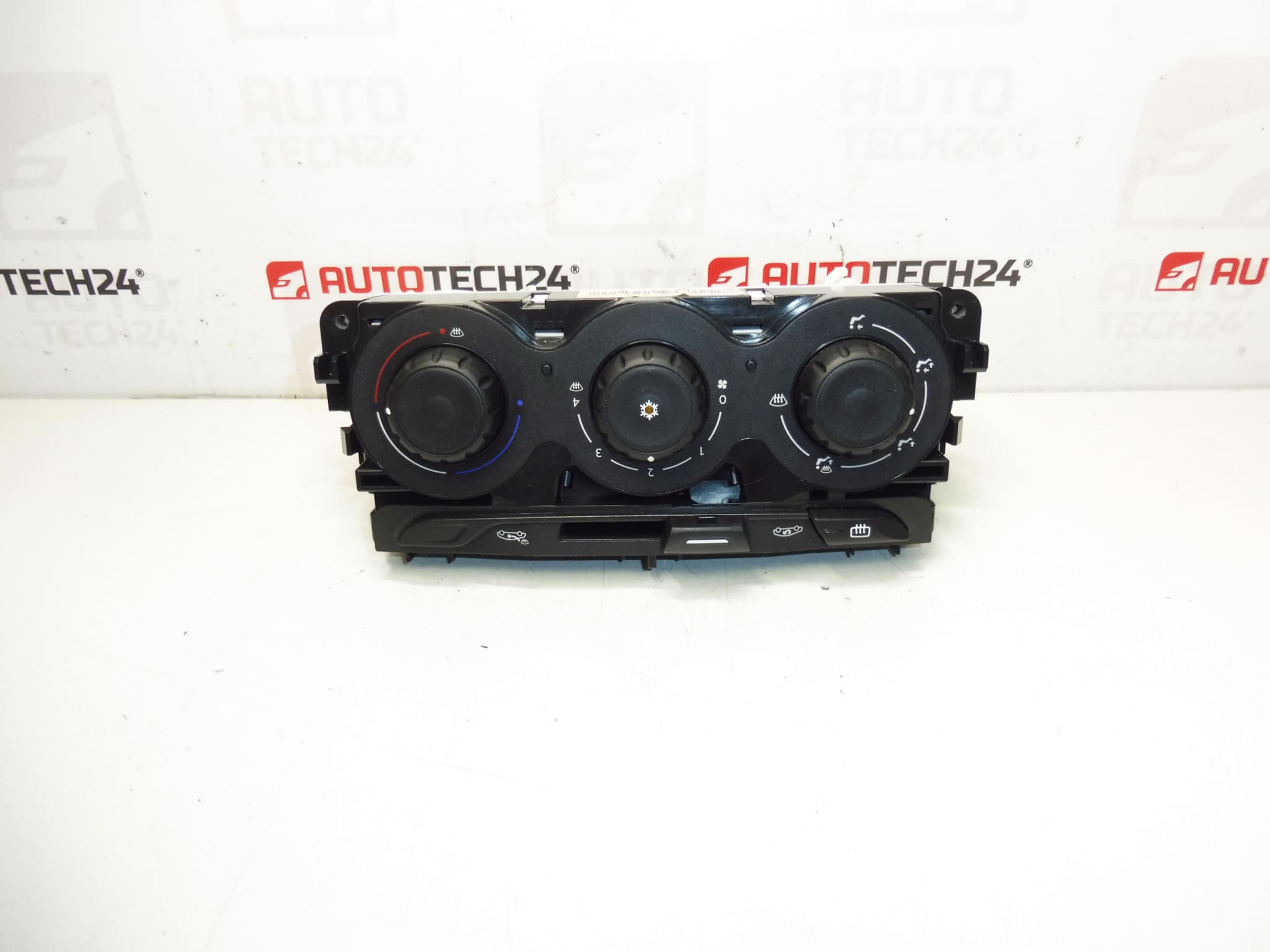 Régulateur de climatisation Citroën Peugeot 9807081177 1609170580