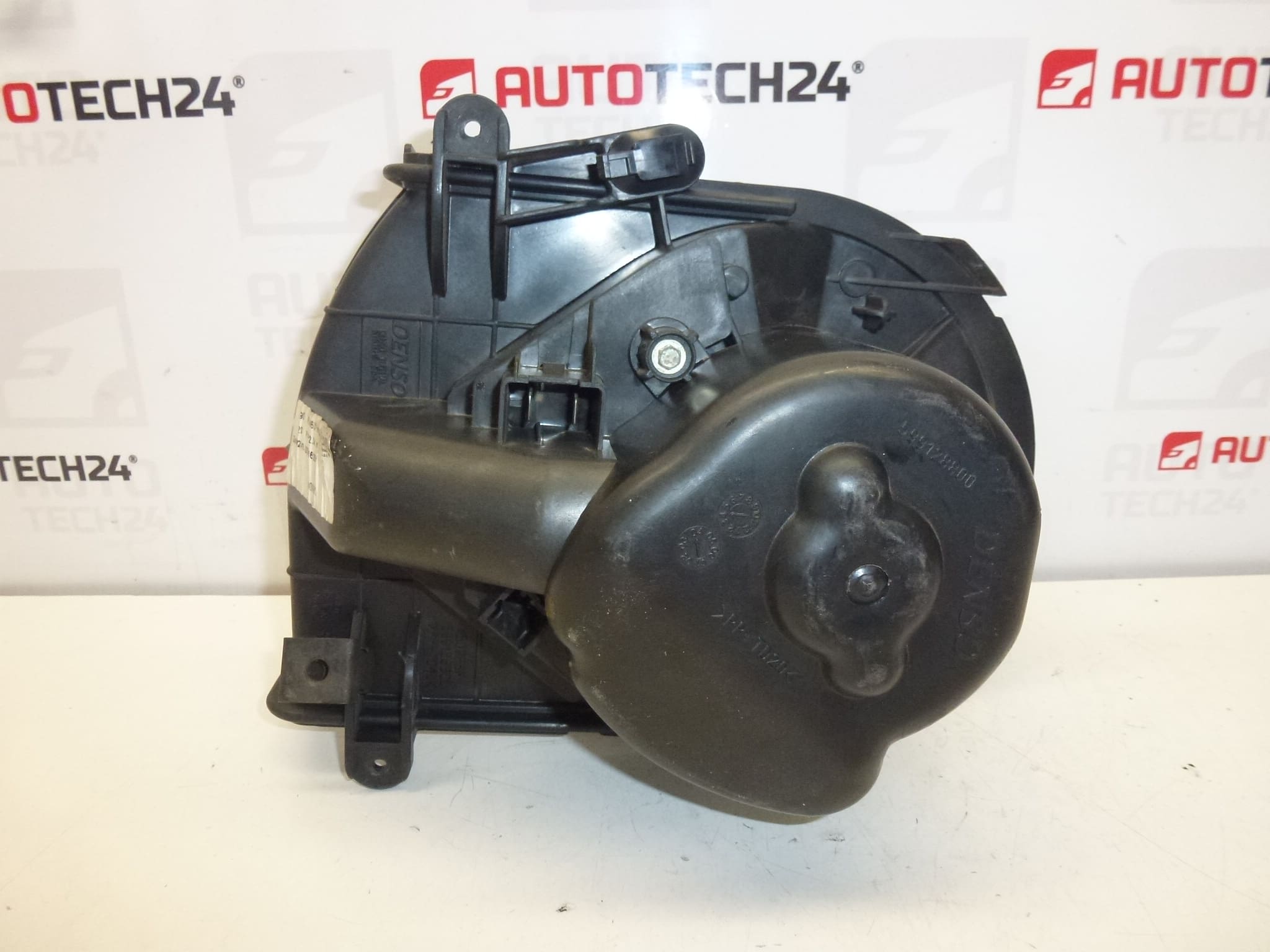 Ventilateur d'Air Citroën C8 Peugeot 807 1499032080 6441T9 – Image 2