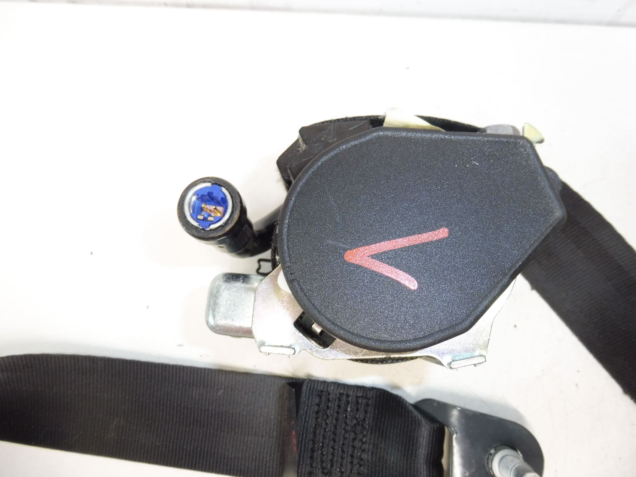 Ceinture de sécurité conducteur Peugeot 308 96568574XX 8975K6 – Image 2