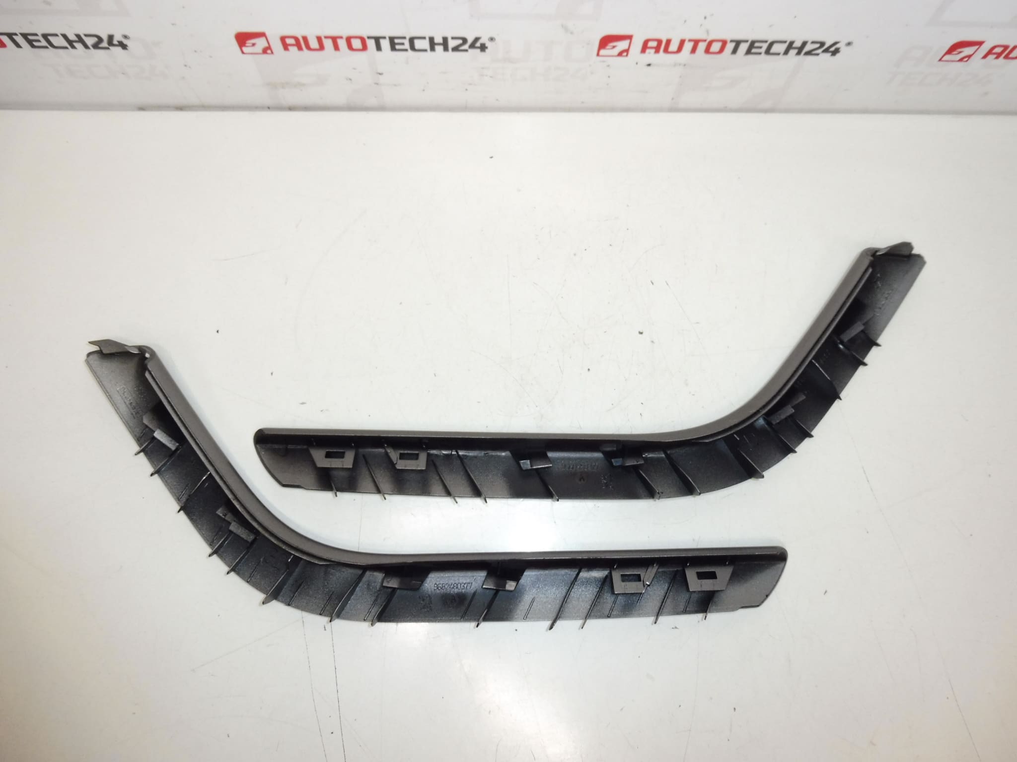 Set De Cache-Poignées Décoratifs Peugeot 308 9660550377 9682480377 – Image 2