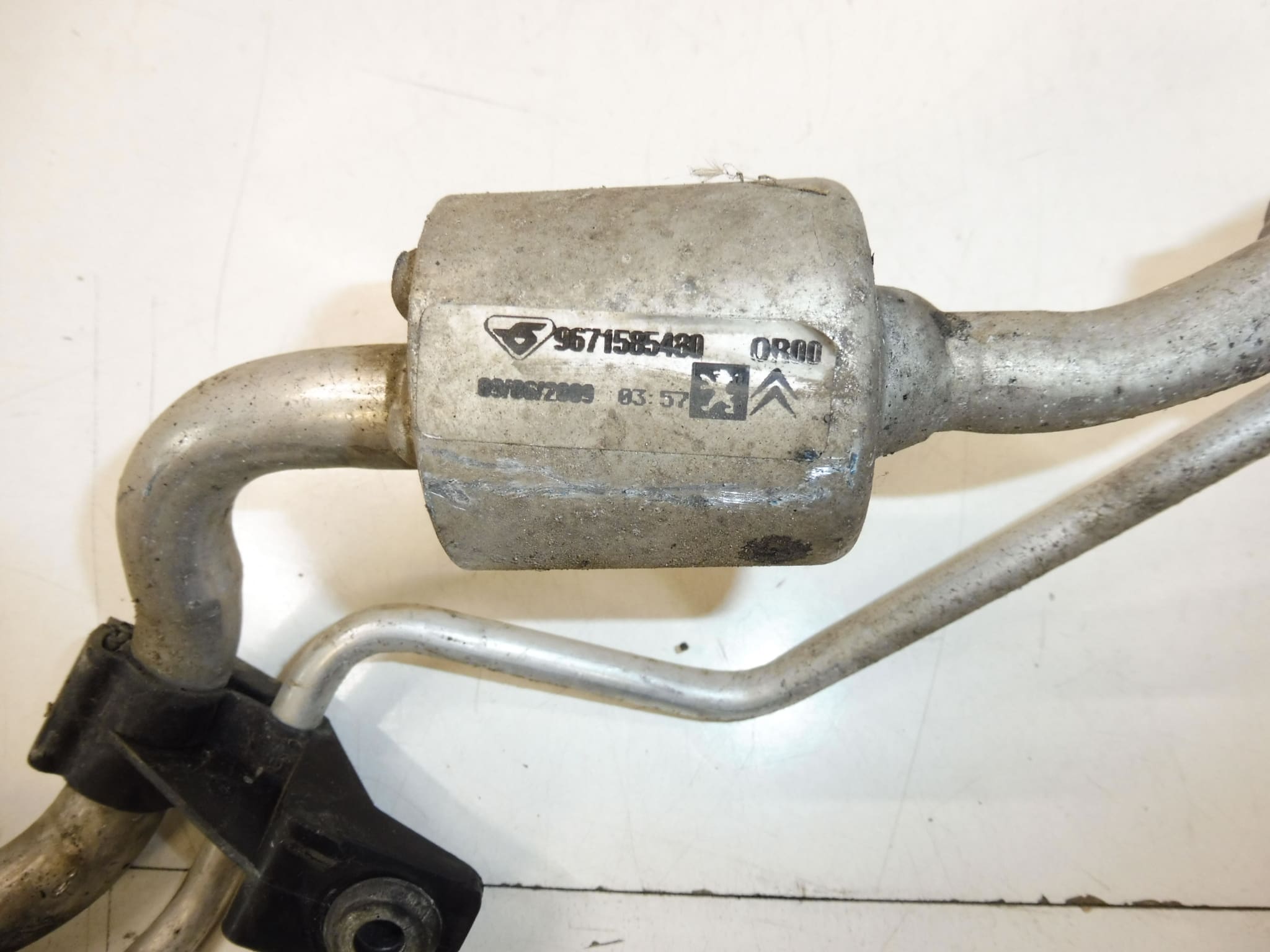 Tuyau De Climatisation Double Pour Citroën C3 Picasso Peugeot 207 9671585480 9678309780 6477J3 – Image 2