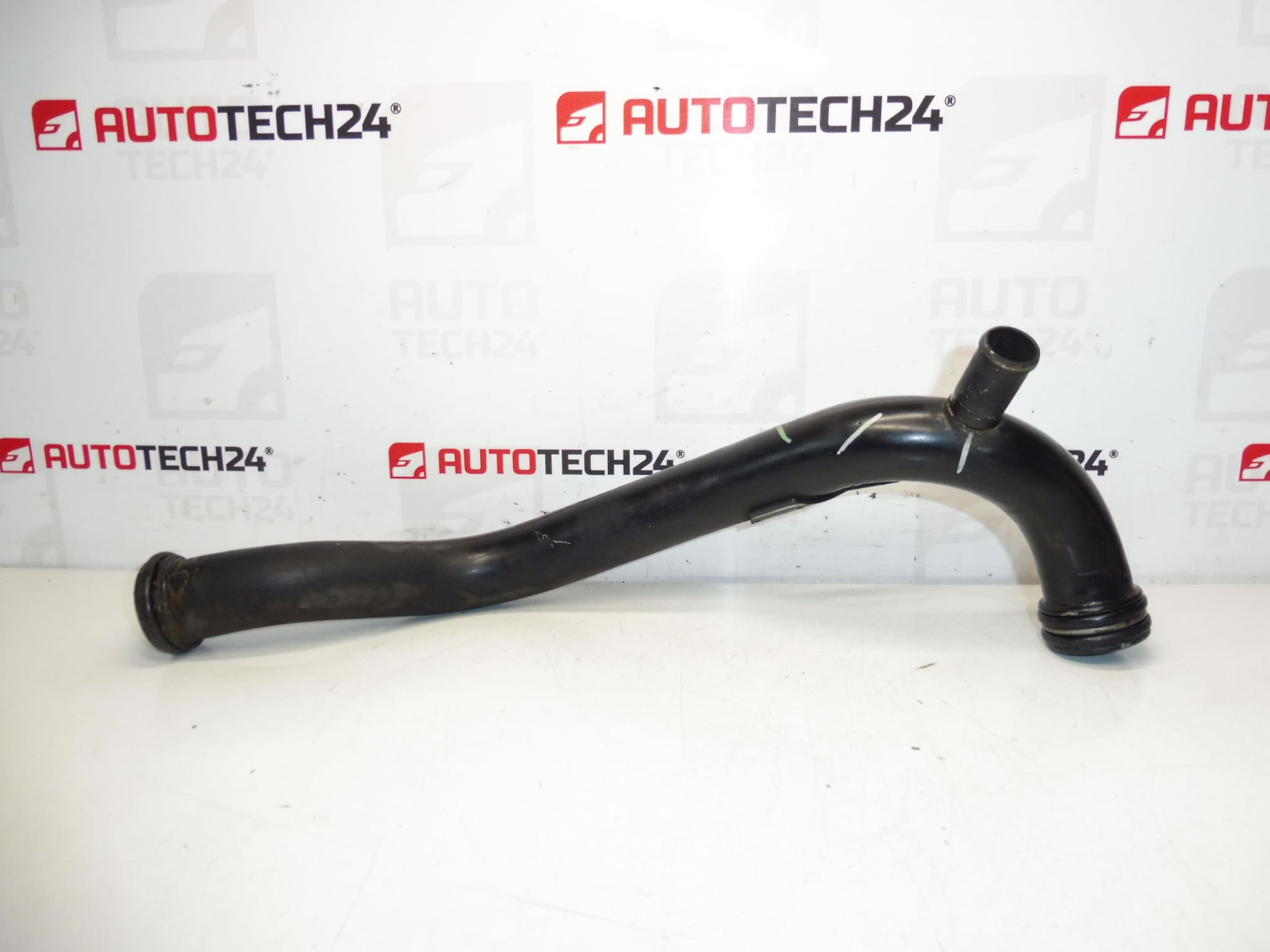 Durite de pompe à liquide 1.8 16V et 2.0 16V pour Citroën Peugeot 1341F9 – Image 2