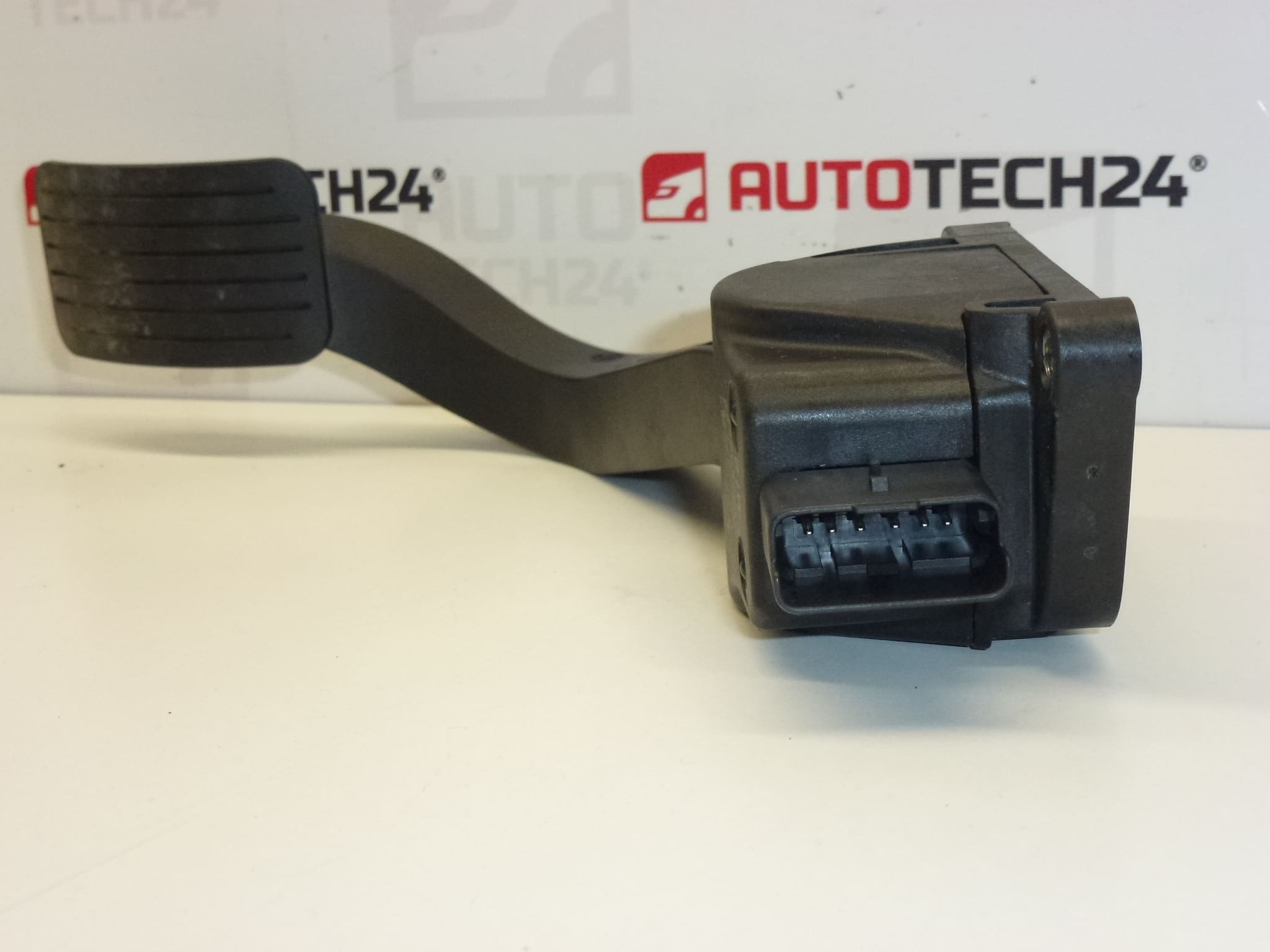 Pédale d'accélérateur Citroën Peugeot Bosch 0280755167 9671416880 1601EA