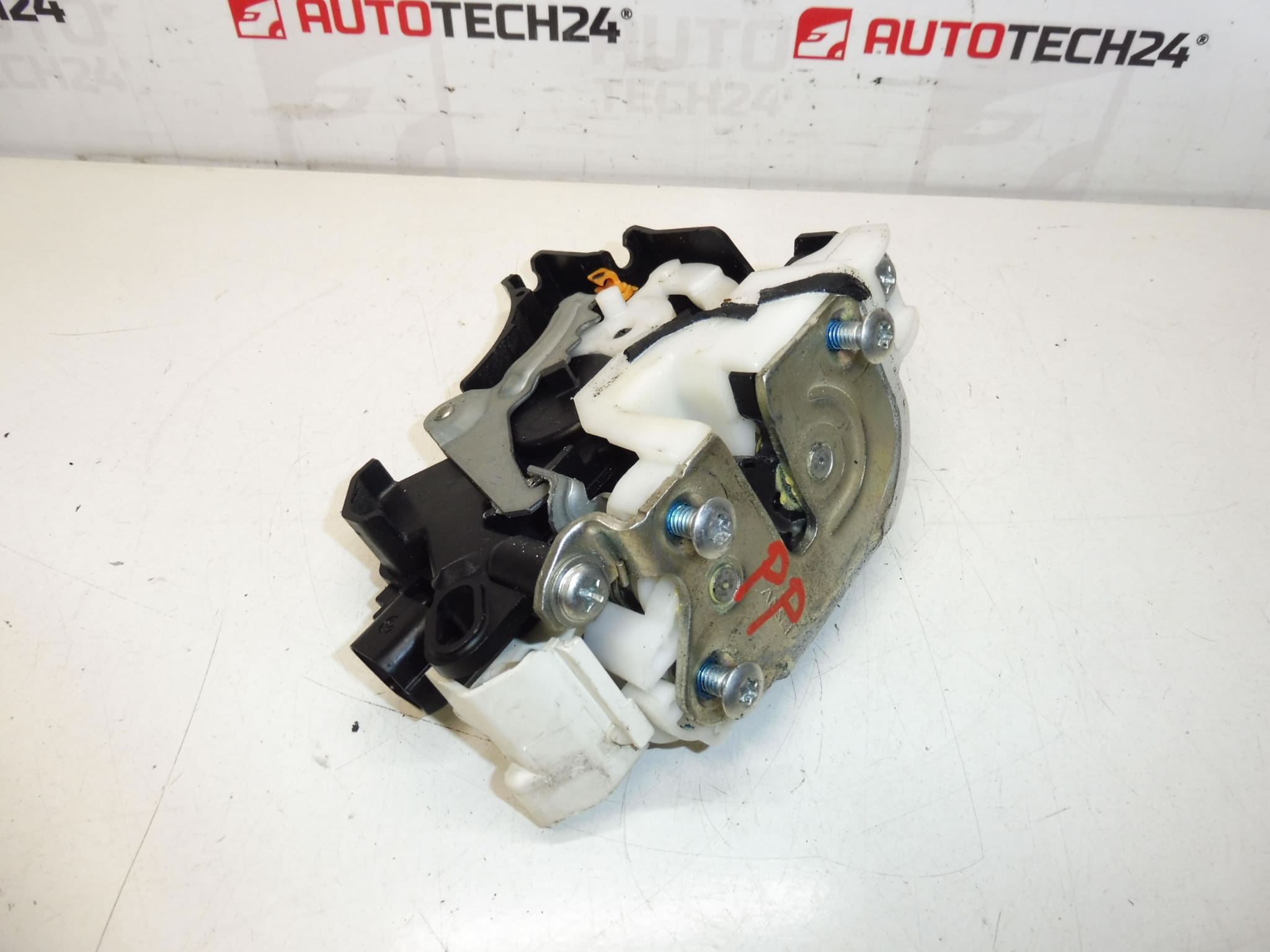 Citroën C-Crosser / Peugeot 4007 - 9136CQ - porte avant droite – Image 2