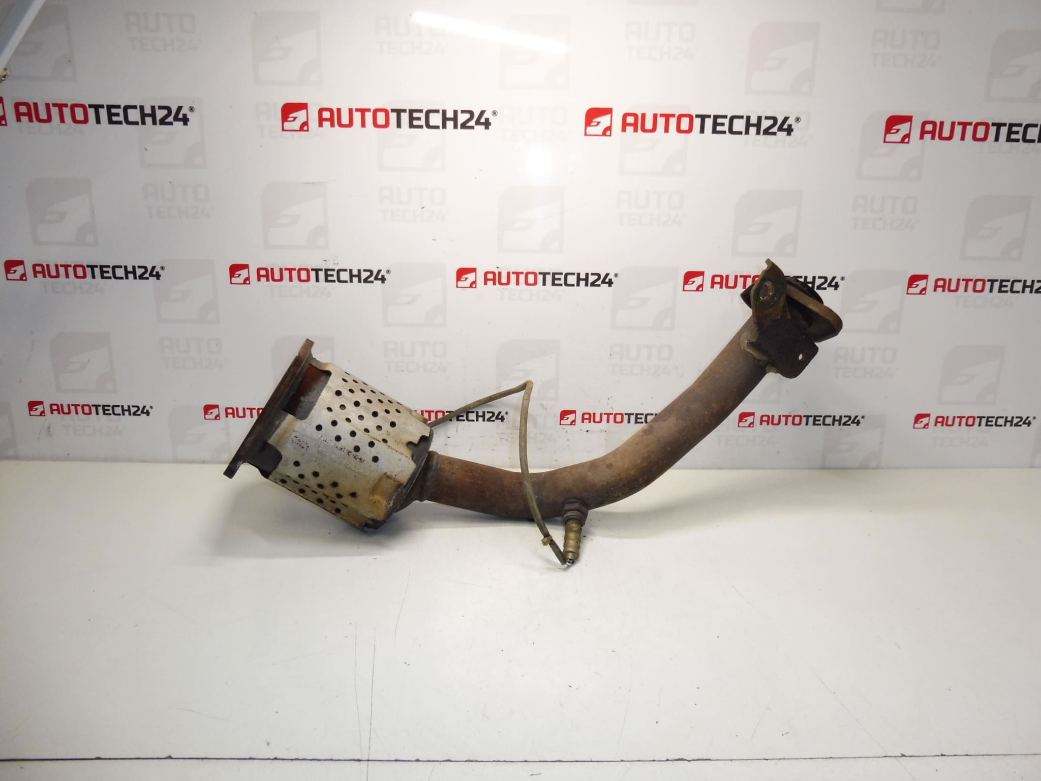 Catalyseur Peugeot 206 206+ 1.4 i 42000km K342 1731KS