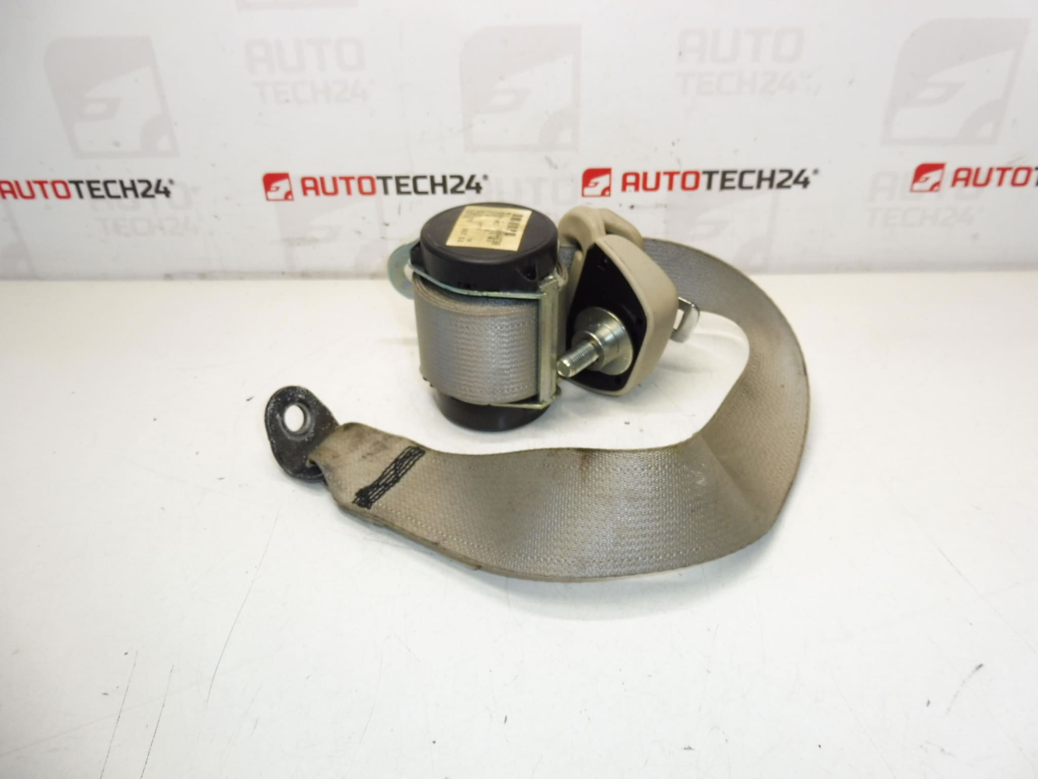Ceinture de sécurité Citroën Peugeot 6066752 8975H4