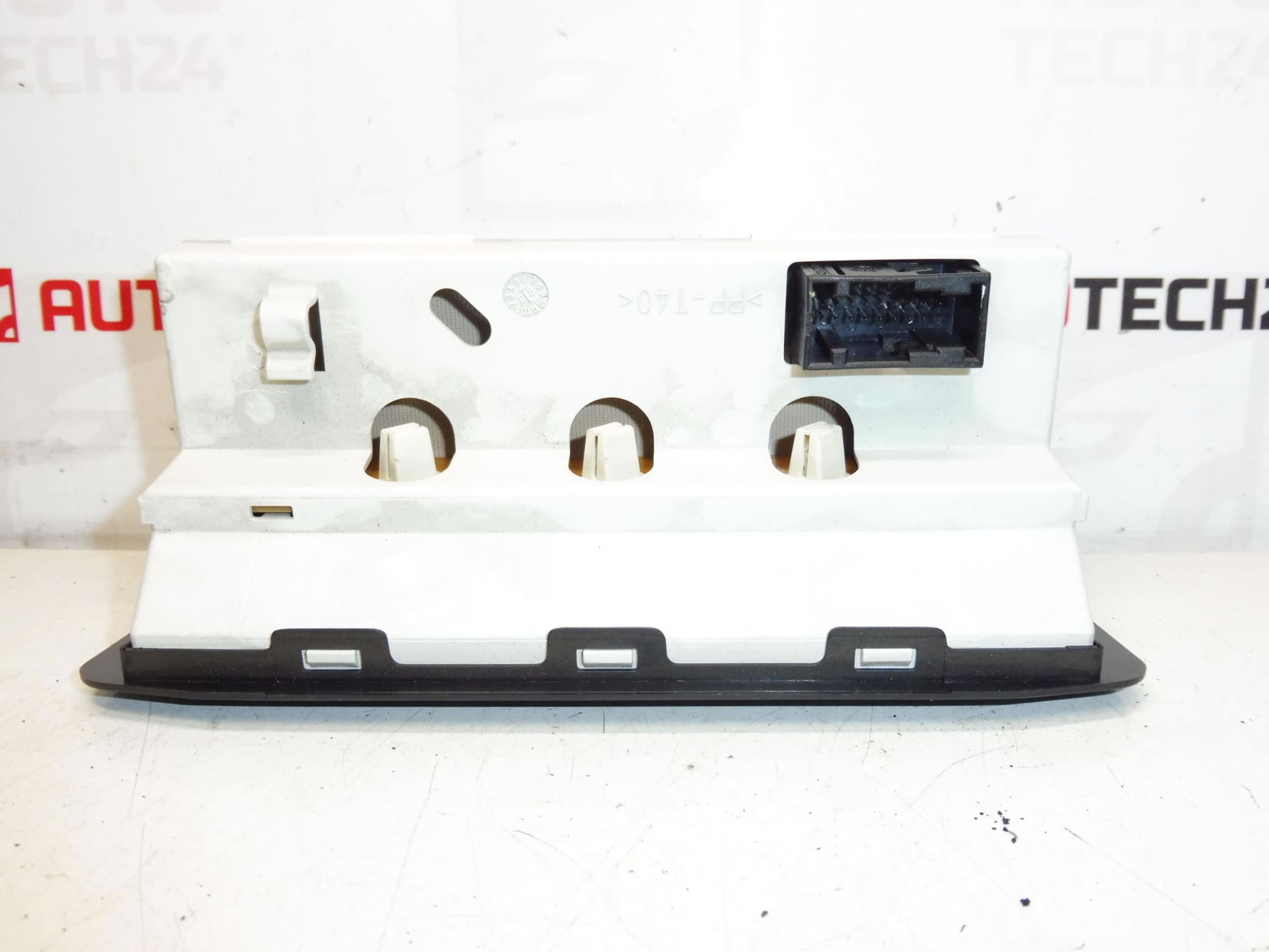 Présentoir Peugeot 206 96653977XT G00 6155GR – Image 2