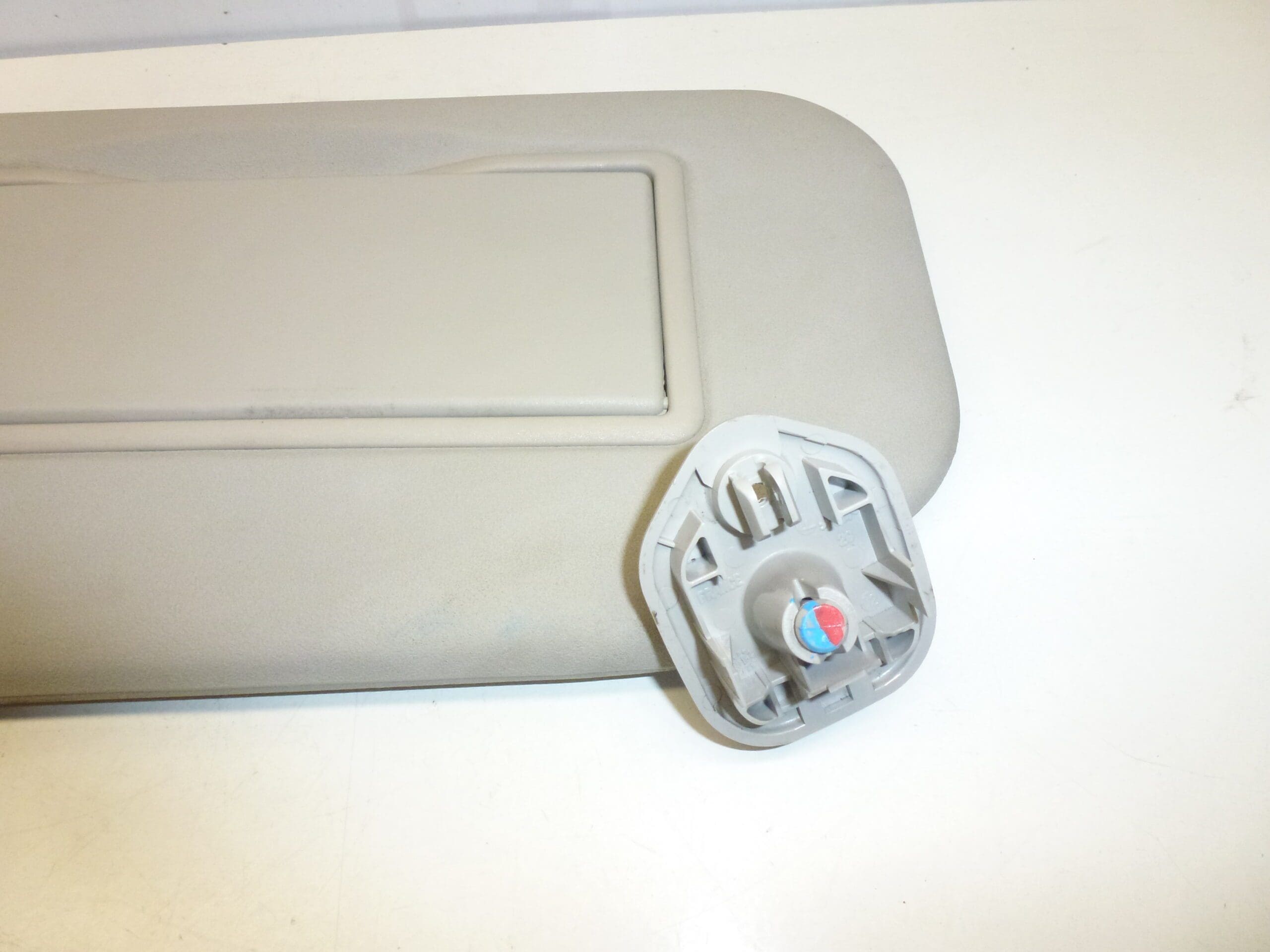 Pare-soleil gauche Citroën Peugeot 8143FT 8143HL