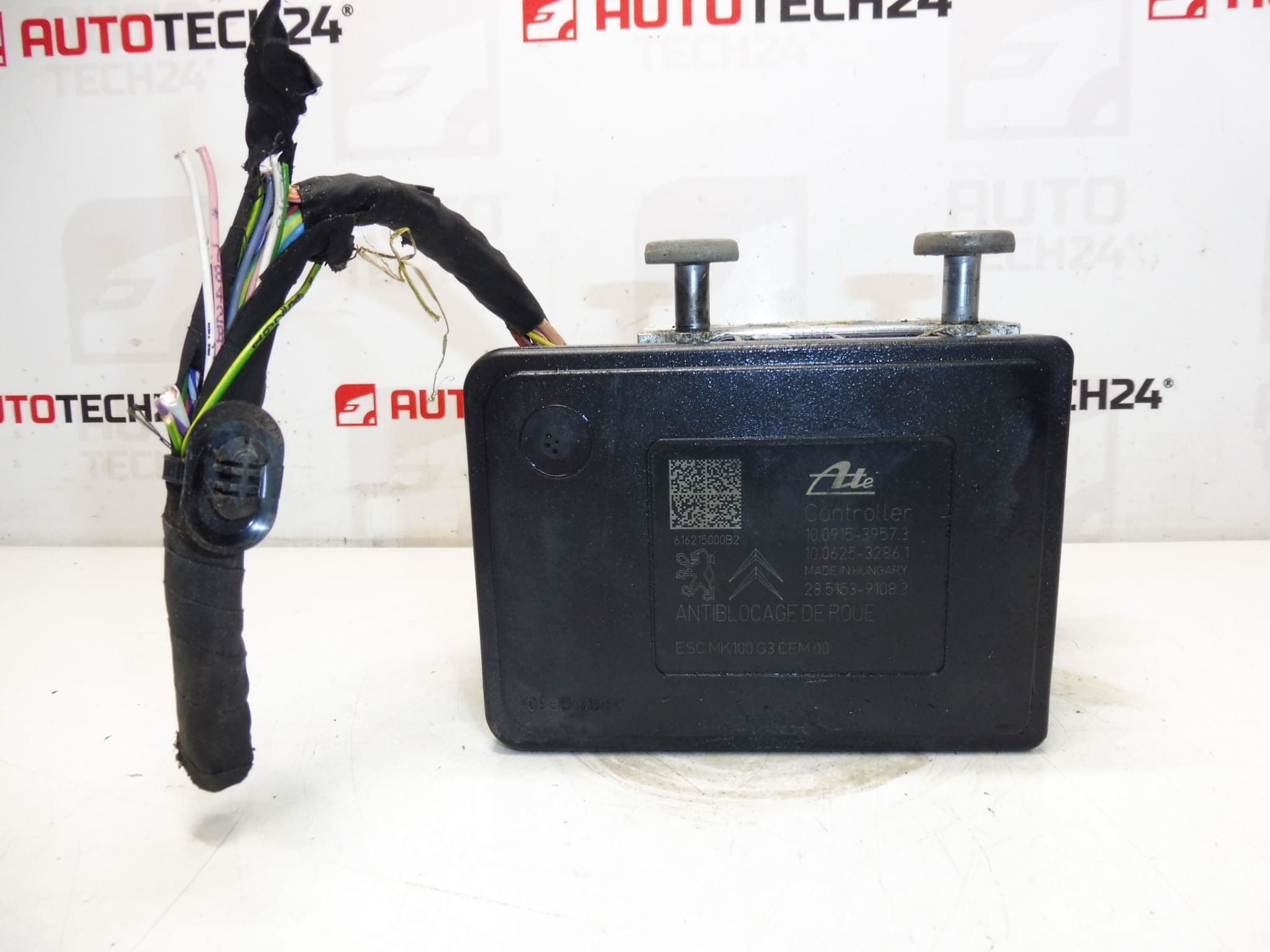 Calculateur ABS ESP Citroën Peugeot 9817031780 10.0915-3957.3 10.0625-3286.1 – Image 2