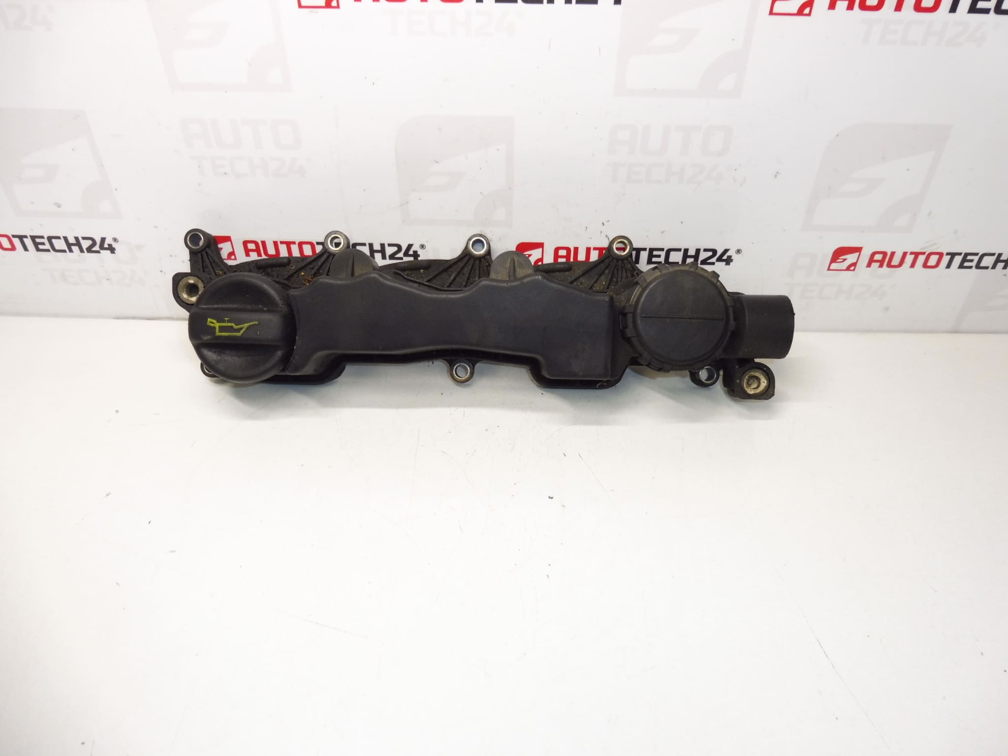 Couvercle de soupape 1.4 16V HDI 8hy 9641543280 0248K4