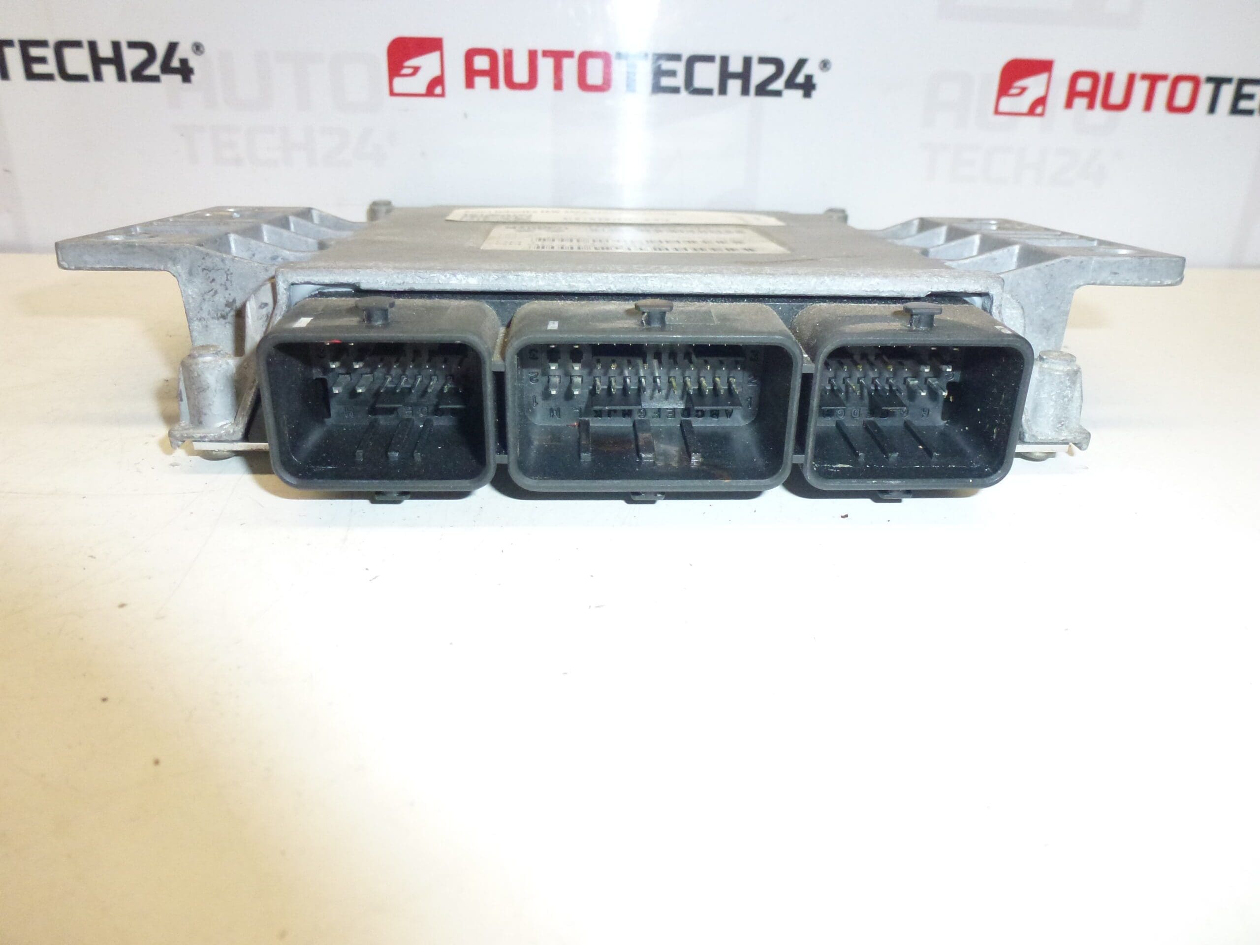 Unité de contrôle IAW 48P2.31 9642606280 9645279980 – Image 2