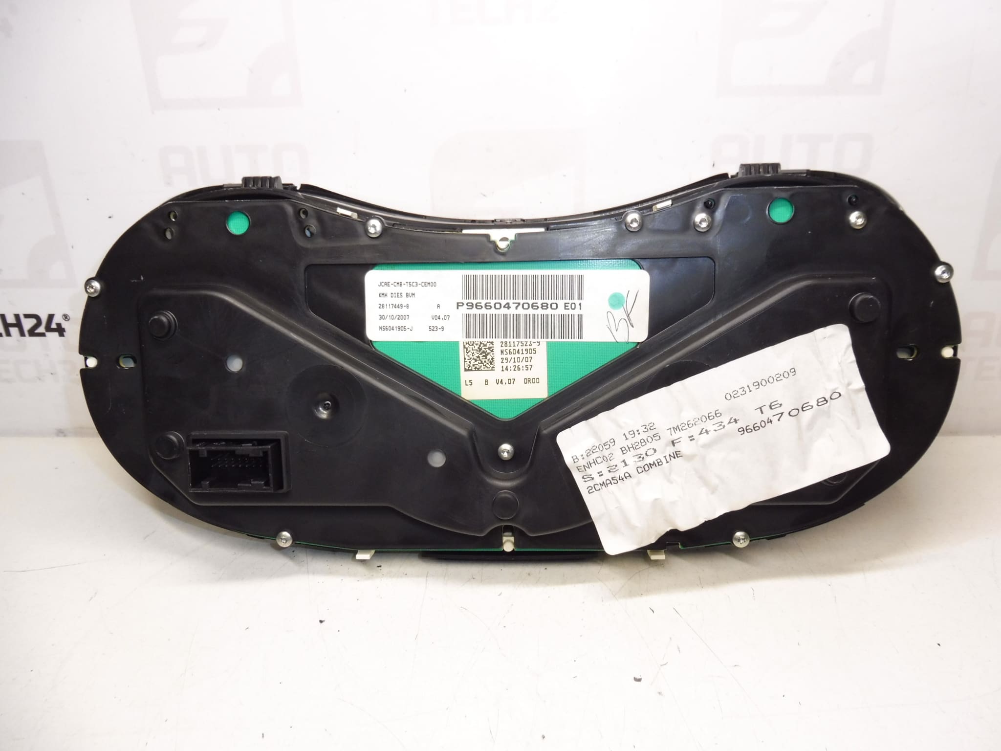 Compteur de vitesse Peugeot 307 205000 km 9660470680 E01 – Image 2