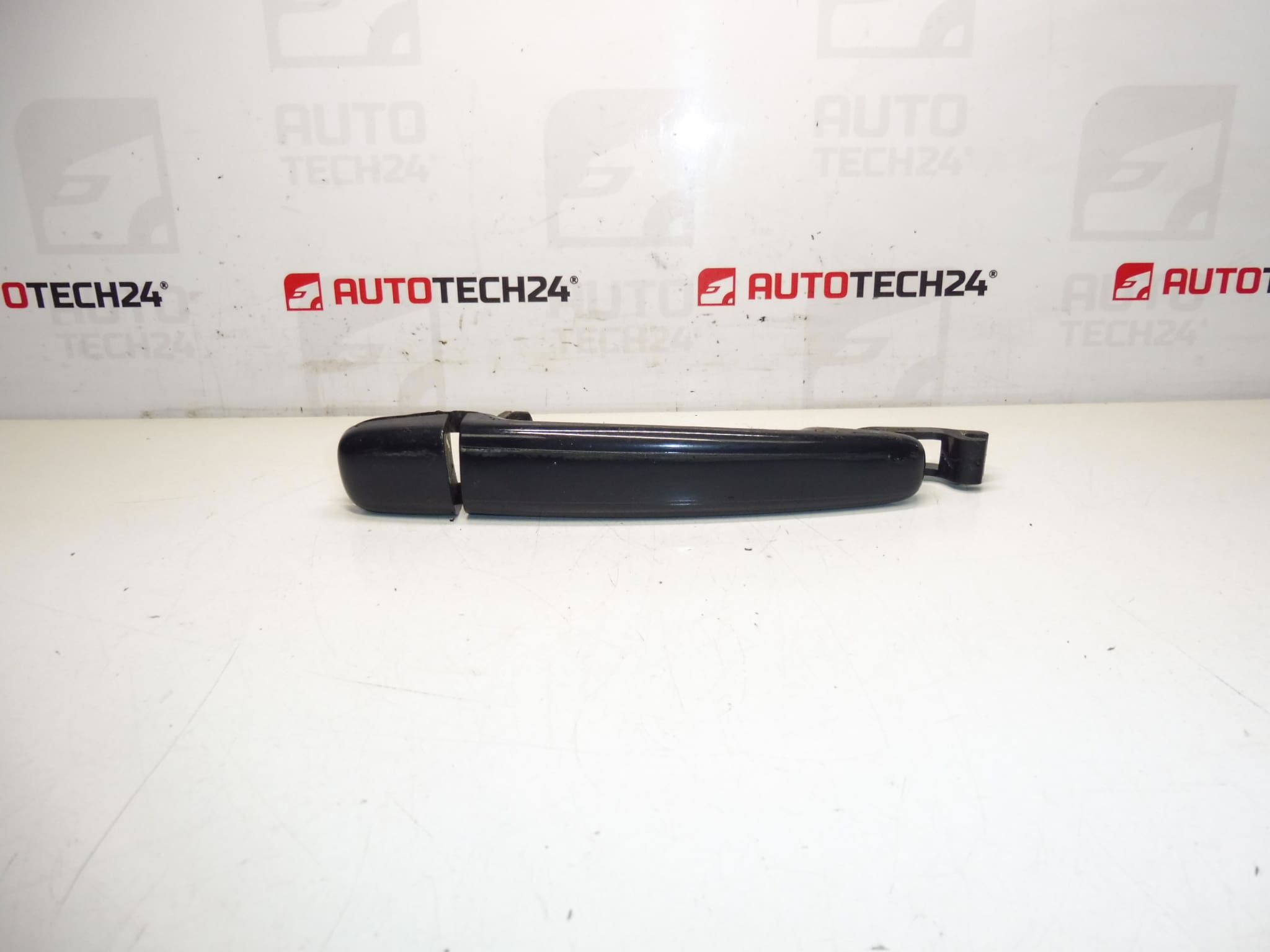 Poignée de porte conducteur Citroën Peugeot KTGA 9101W8