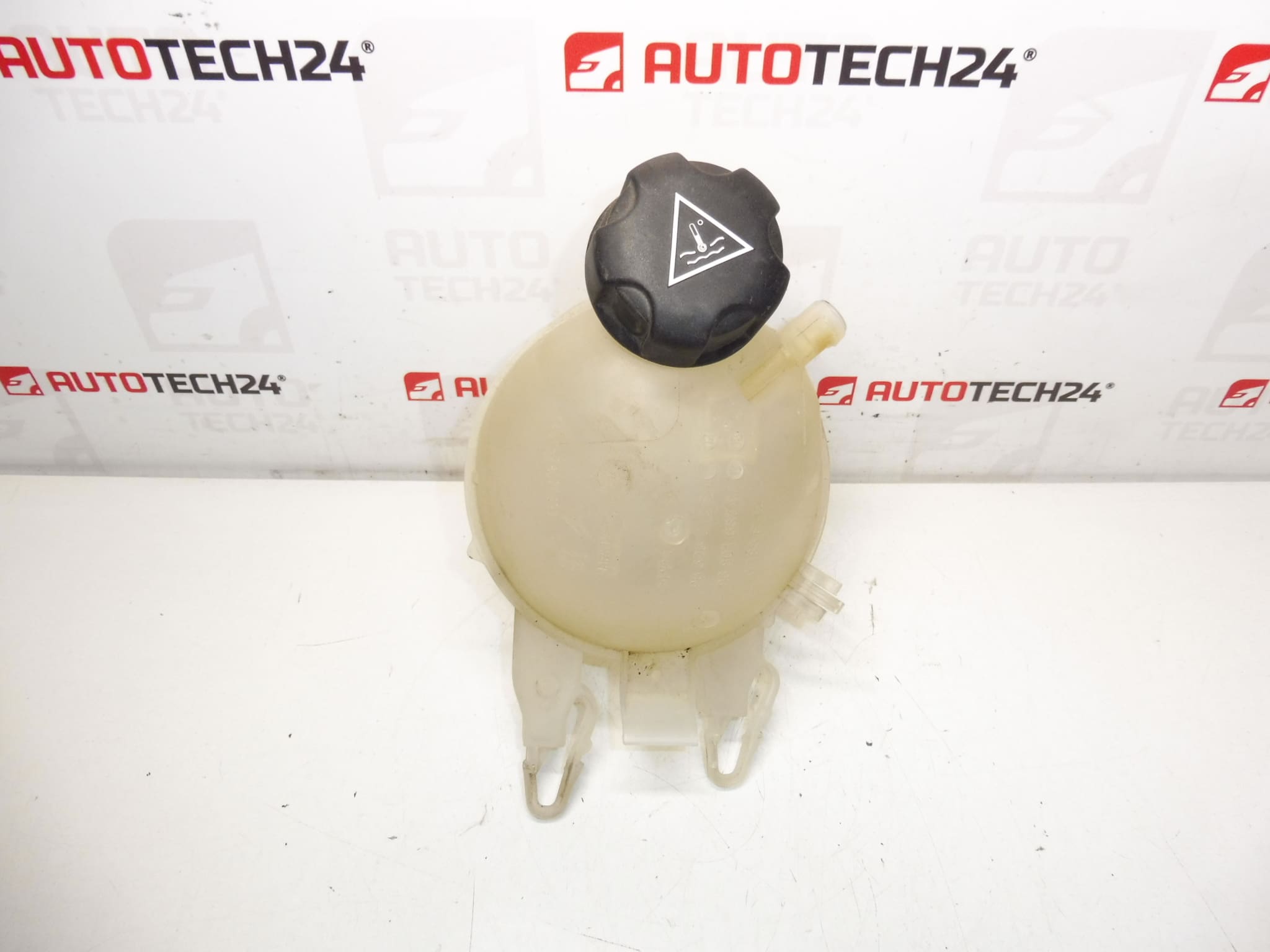 Vase d'expansion Citroën Peugeot 9652621280 9680163780 9800777280