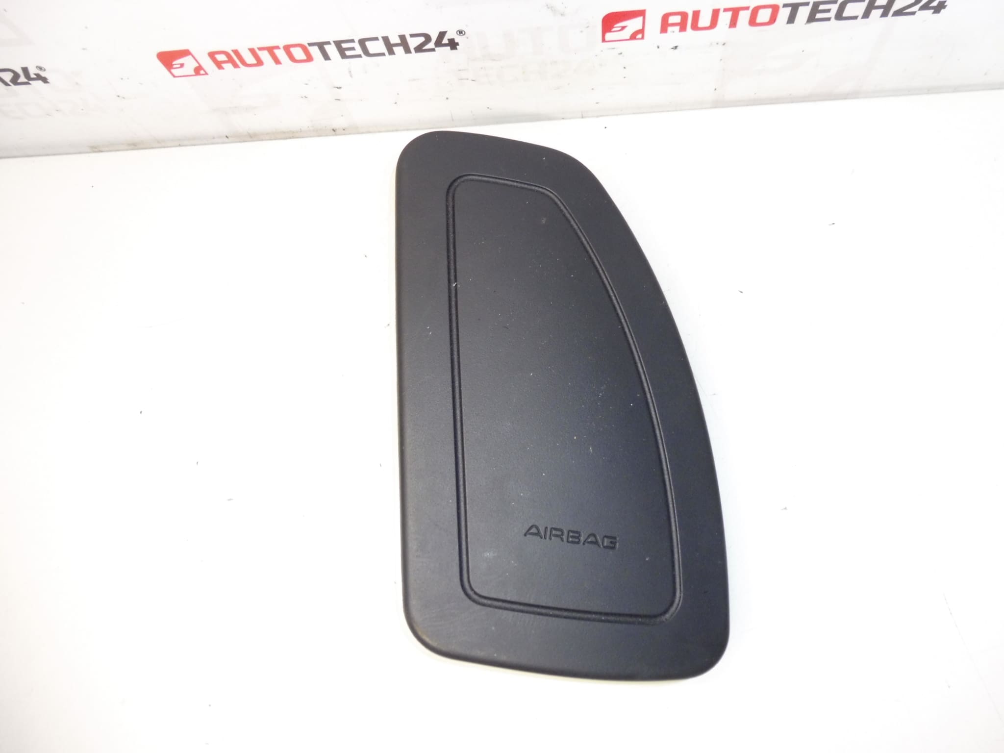 Airbag droit Peugeot 407 96625553ZD 8216QR