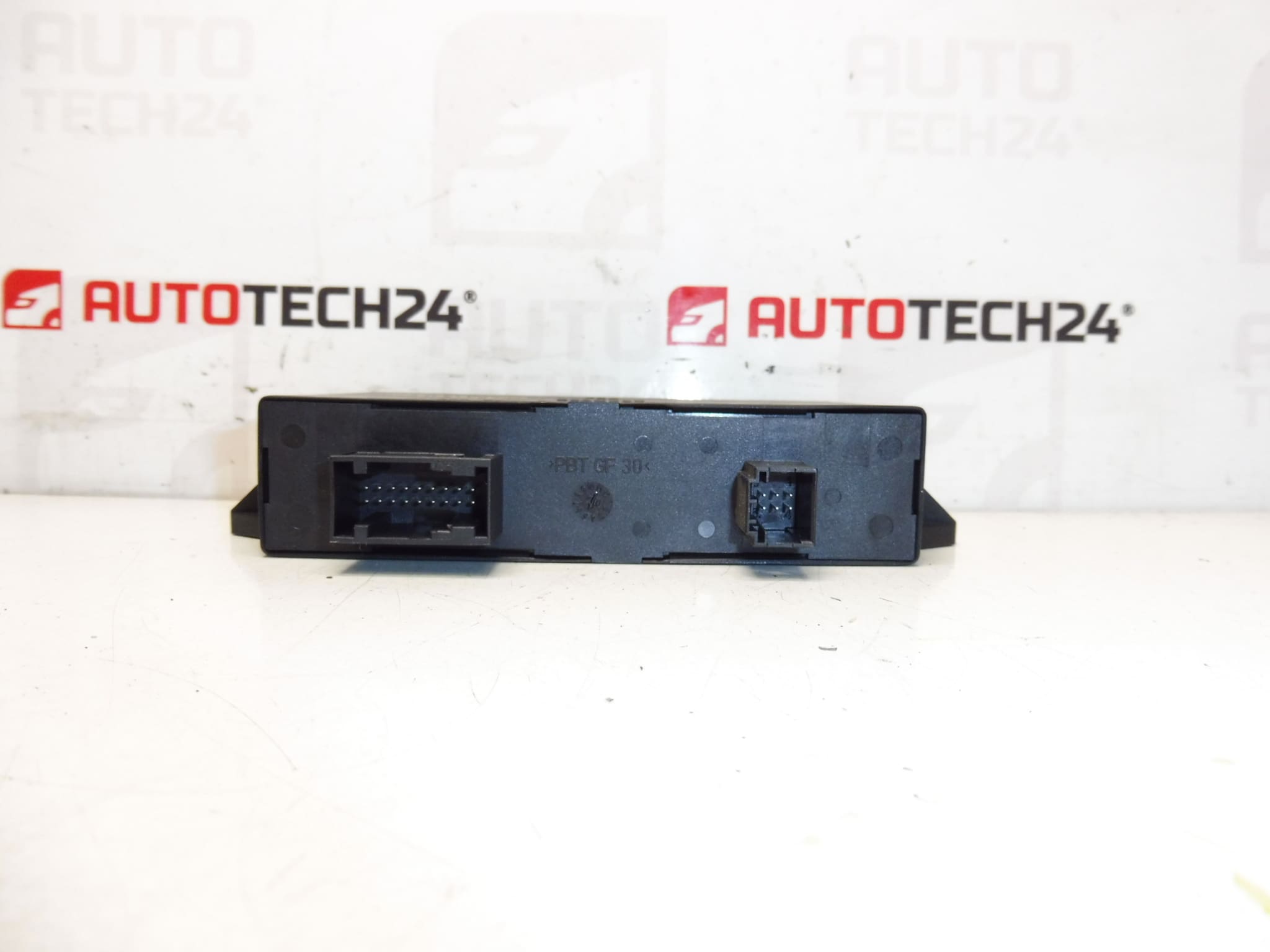 Calculateur aide au stationnement Citroën Peugeot 9651662680 6590T3 – Image 2