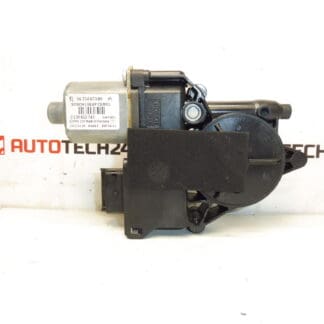 Moteur de vitre droite Peugeot 308 9675467380 0130822743