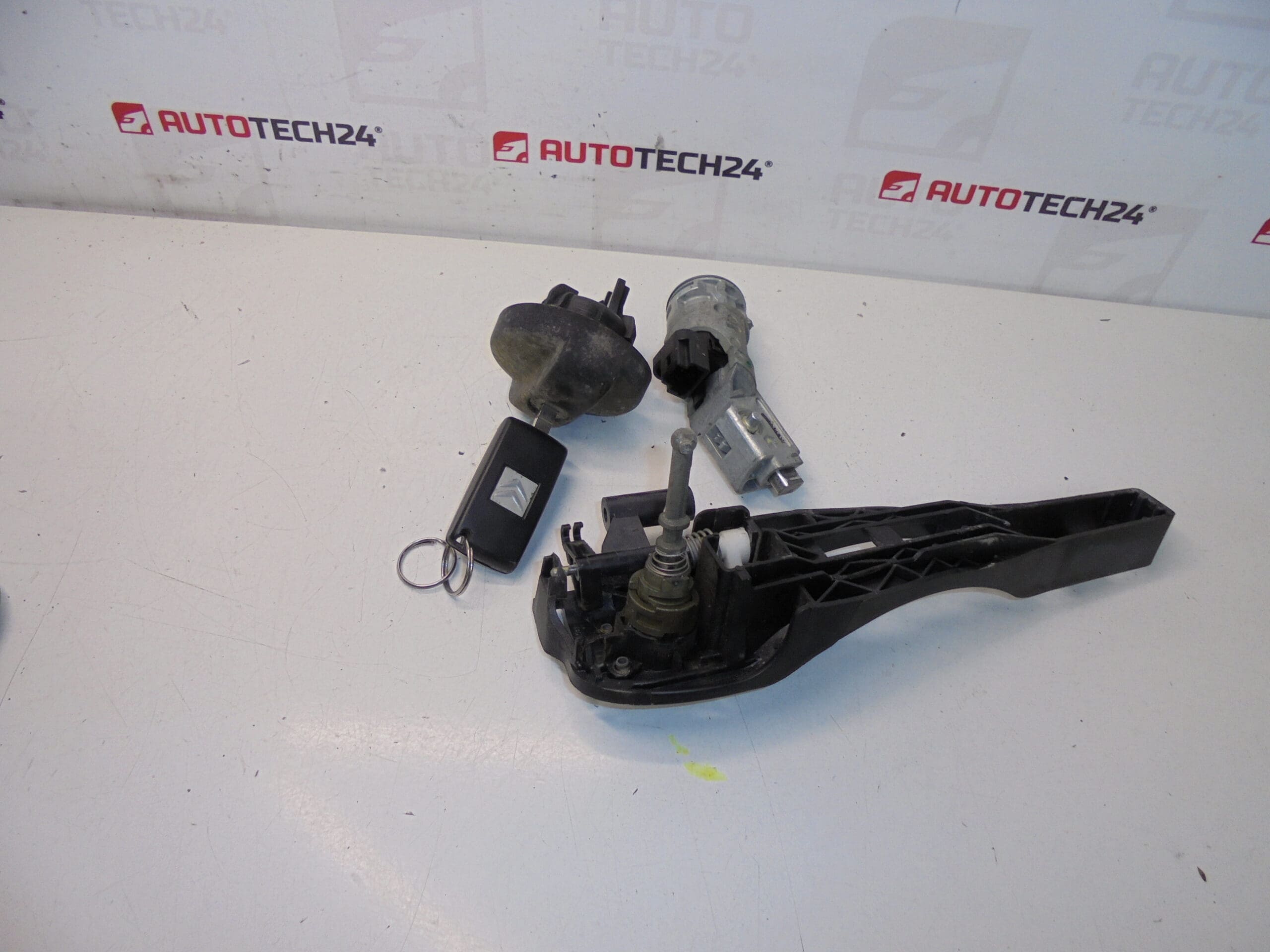 Kit de Serrures Citroën C2 C3 4162FP 4162EA