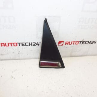Cache devant le rétroviseur droit Citroen C3 II A51 9025V9