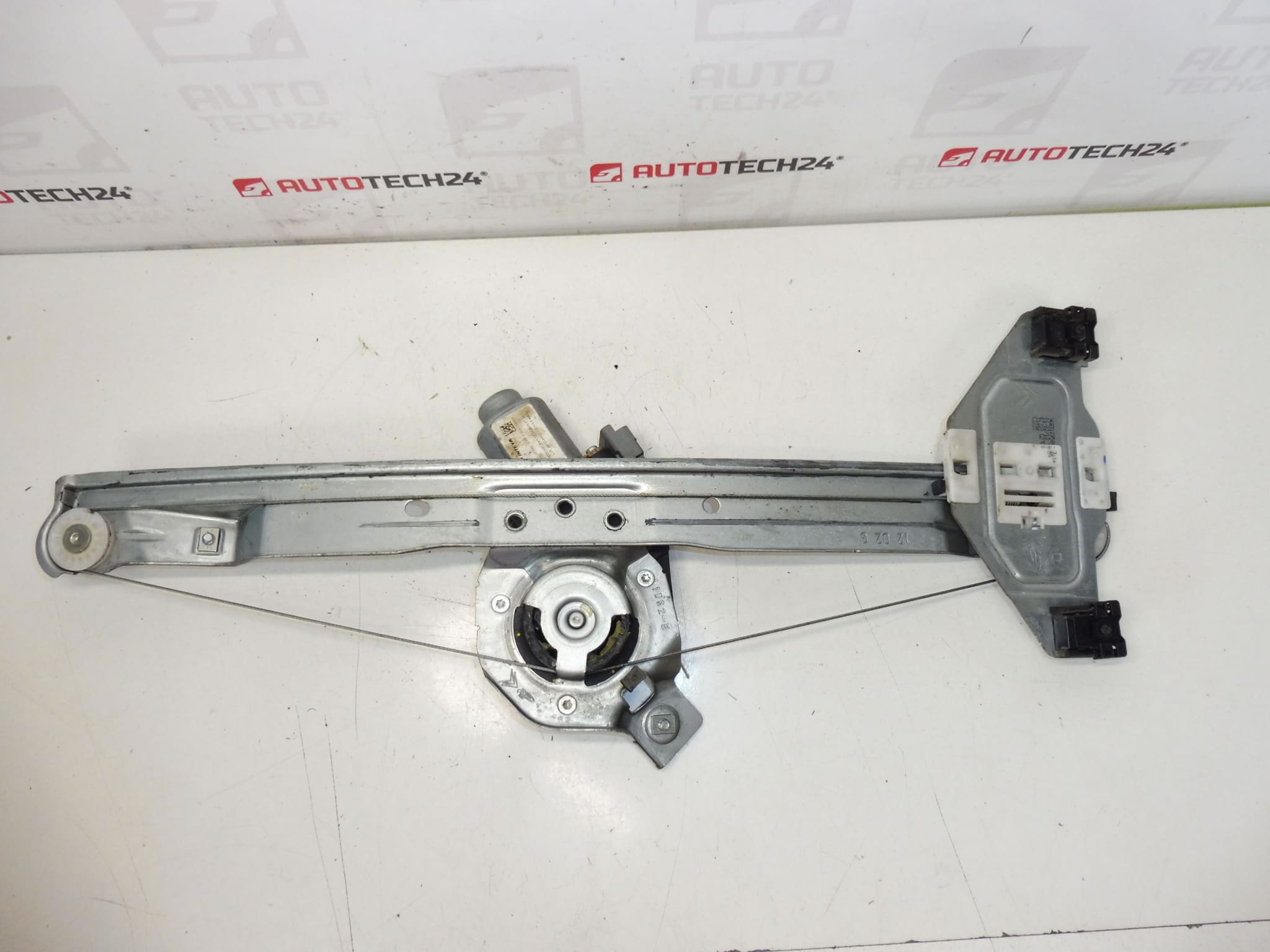 Mécanisme de tirage de vitre avant droite Citroën C3 II A51 9222FQ – Image 2