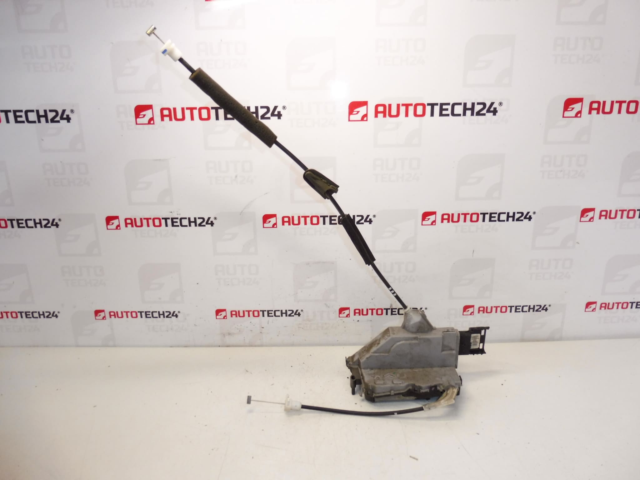 Serrure de porte arrière droite Citroën C3 II A51 9800625180