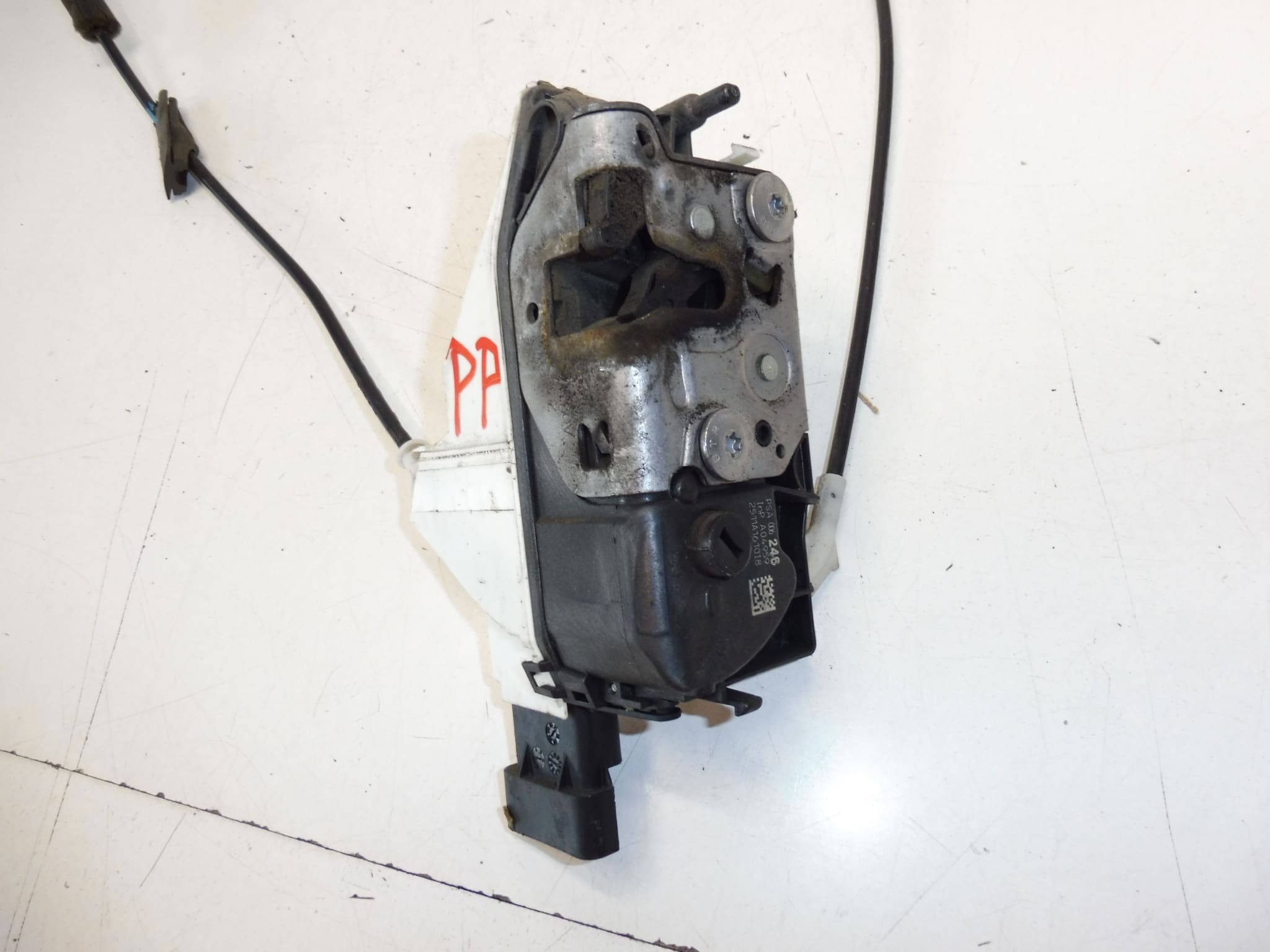 Serrure de porte passager Citroën C3 II A51 9800624680 – Image 2