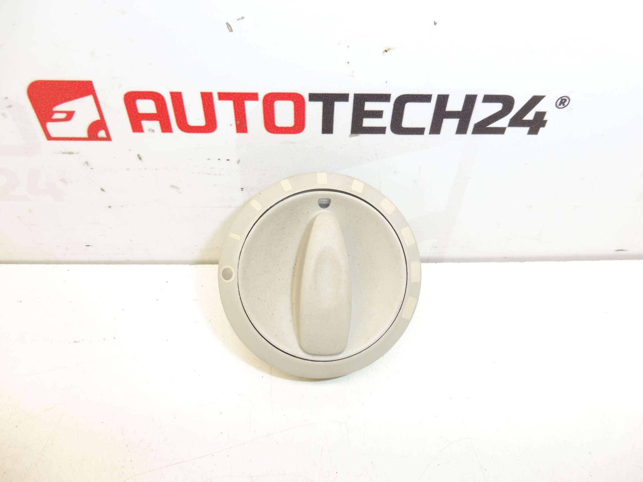 --- Commande De Store Ajour Citroën Peugeot 96590657BJ 649039 ---