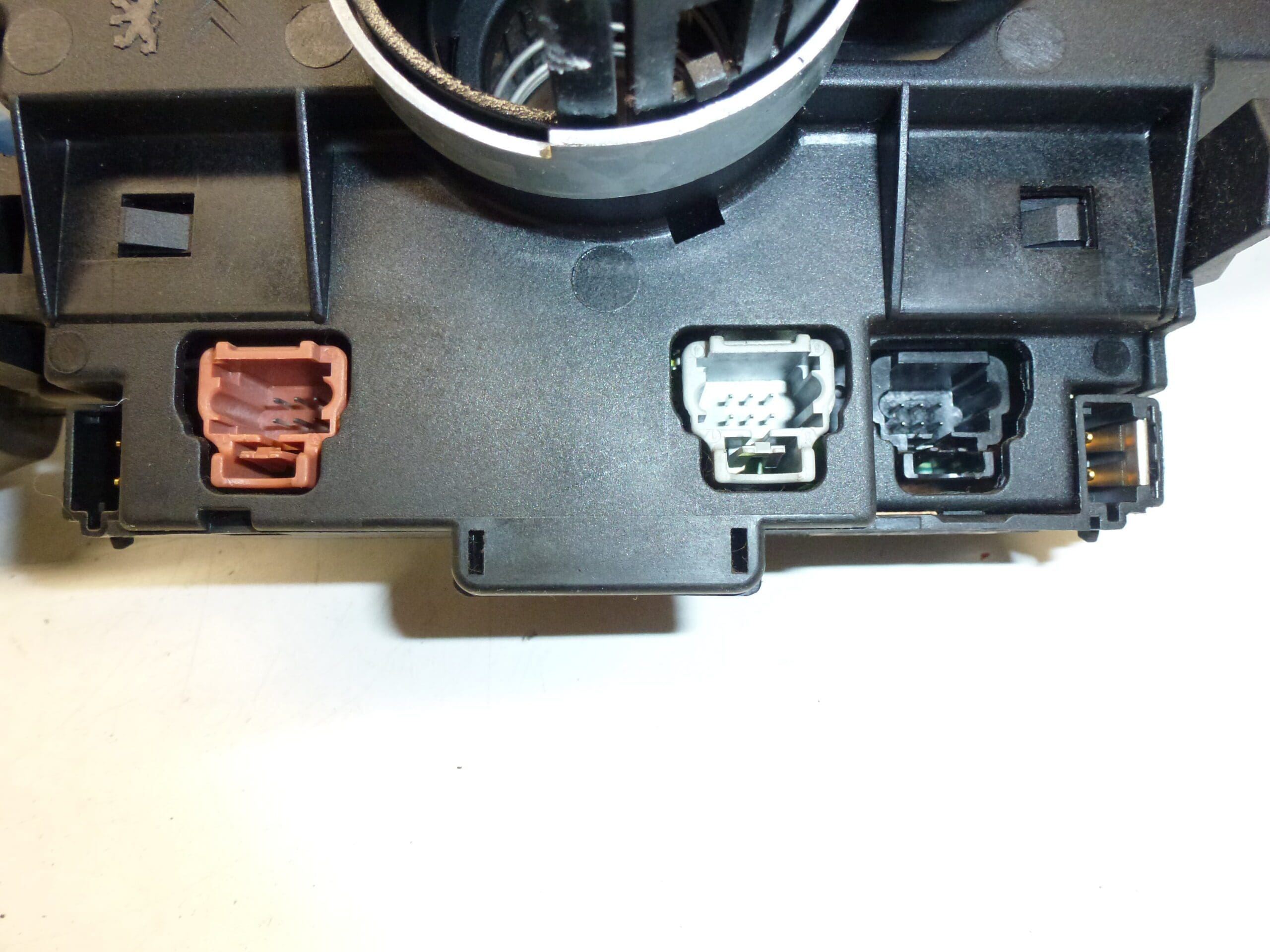 Commandes sous le volant Citroën Peugeot 96511197XT 6242C4