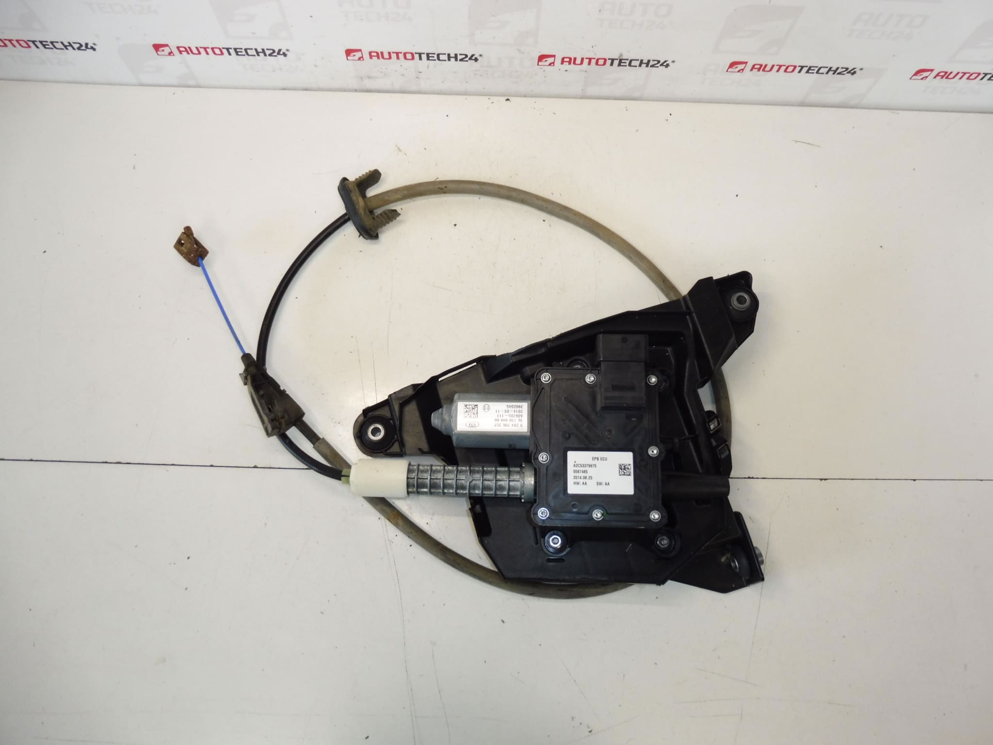 Frein à main électronique Peugeot 3008 I 0204706357 9673094880 470212