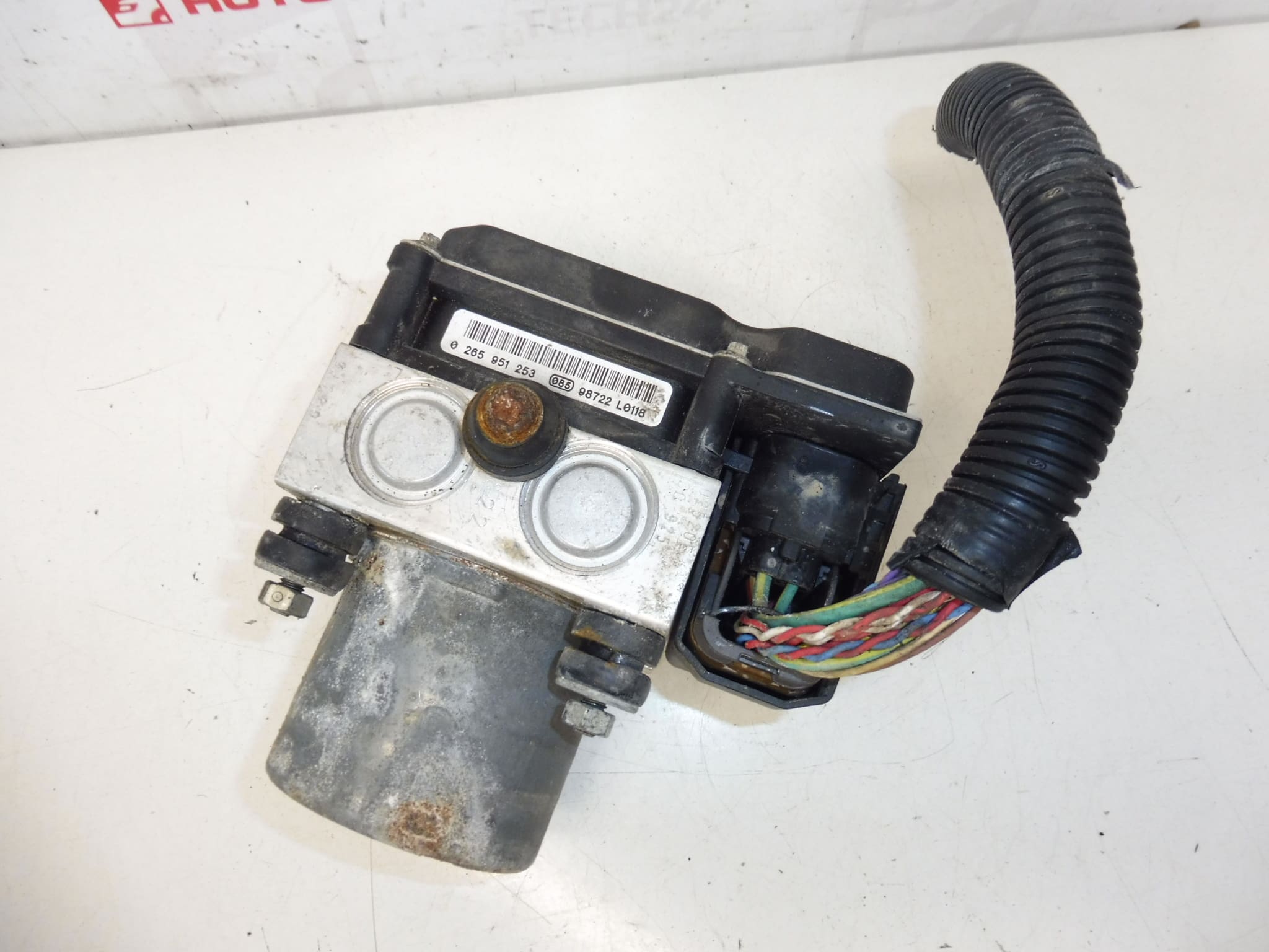 Pompe ABS ESP Bosch Citroën Peugeot 9666199180 0265951253 – Image 2