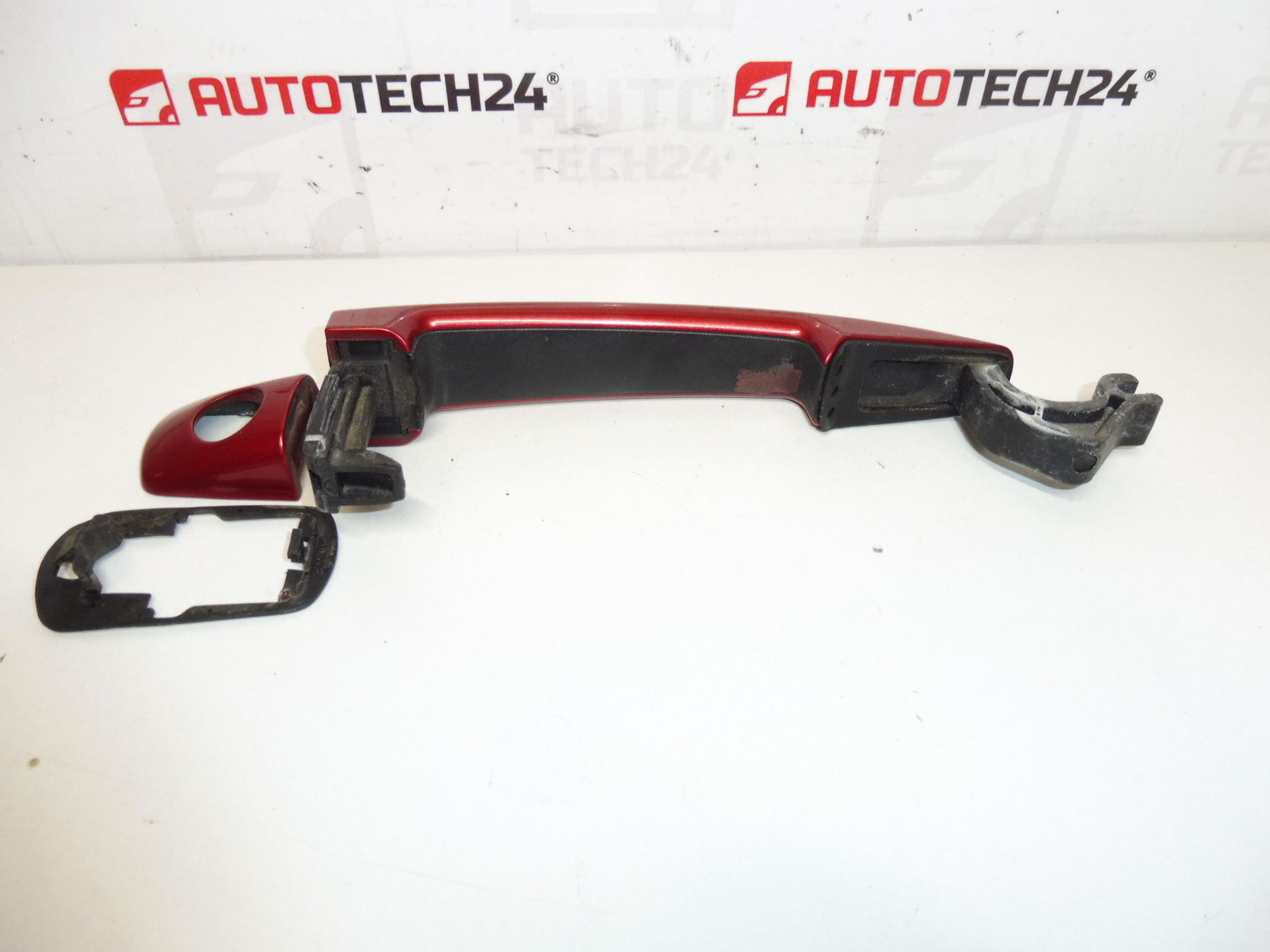 --- Poignée de porte Rouge PSA EKQD 9101GF ---