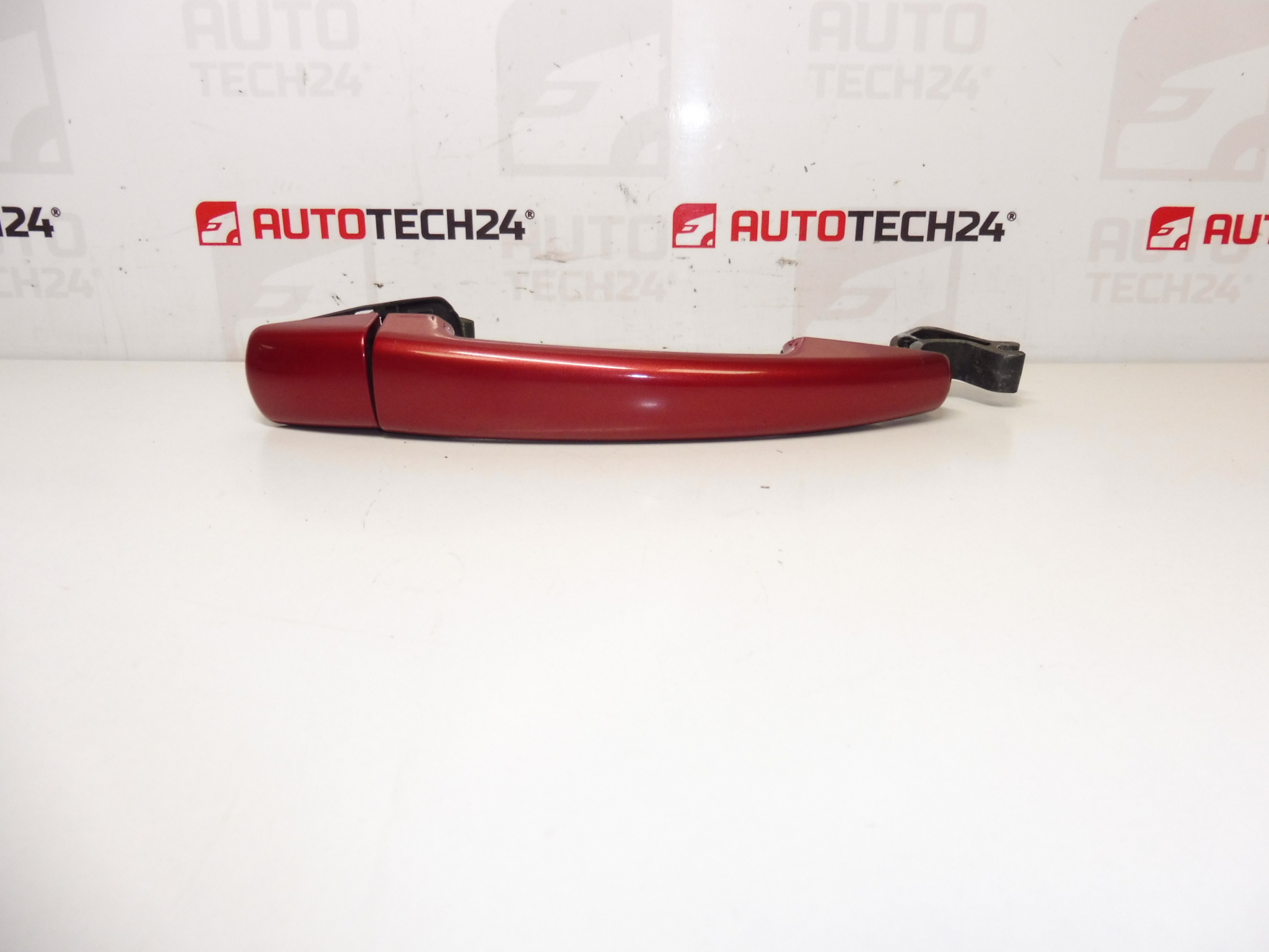 --- Poignée de porte Peugeot Citroën Rouge EKQD 9101GH ---
