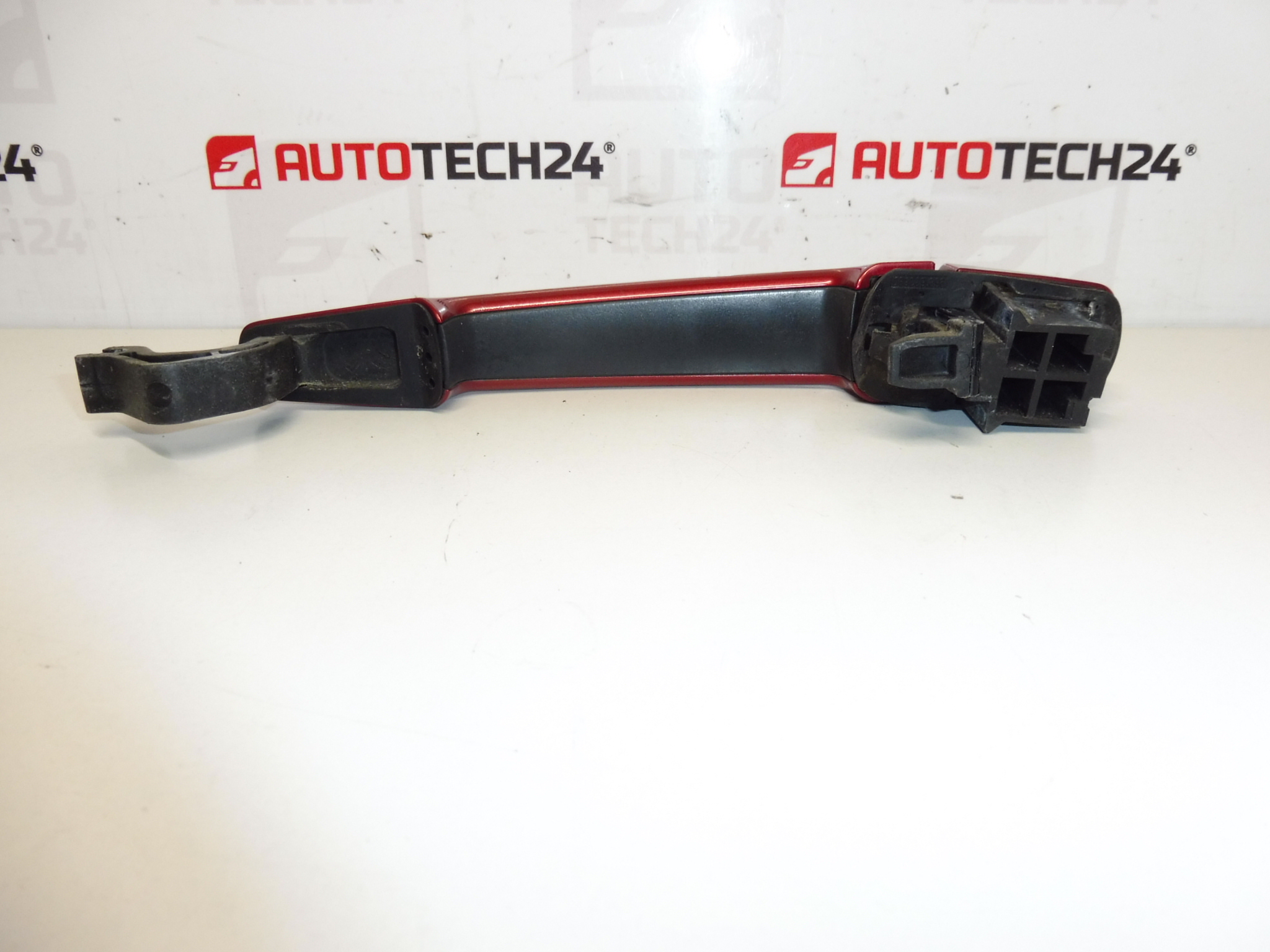 --- Poignée de porte Peugeot Citroën Rouge EKQD 9101GH ---