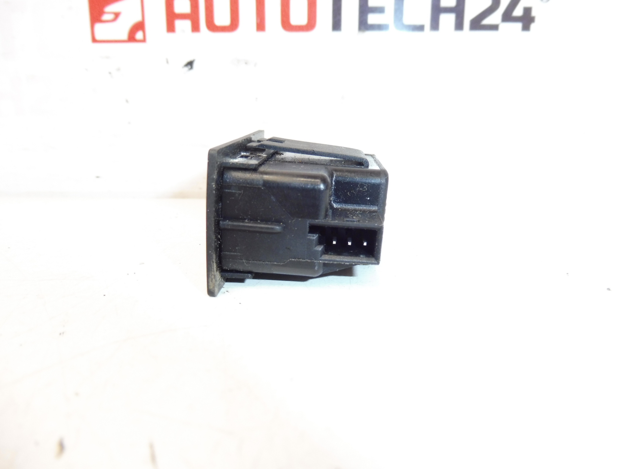 Citroën Peugeot 96637502XT 8906KQ Contrôle du siège