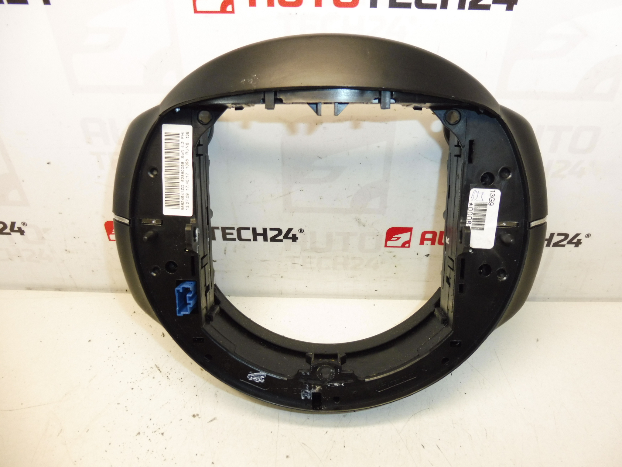 Commandes au volant Citroën C4 et Picasso 96624941ZD 6242Y9