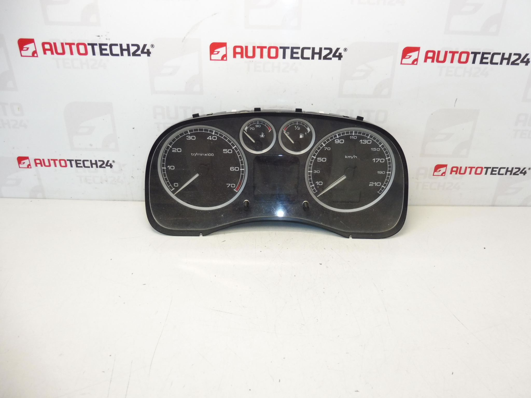 Compteur kilométrique Peugeot 307 9645768480 6103F7