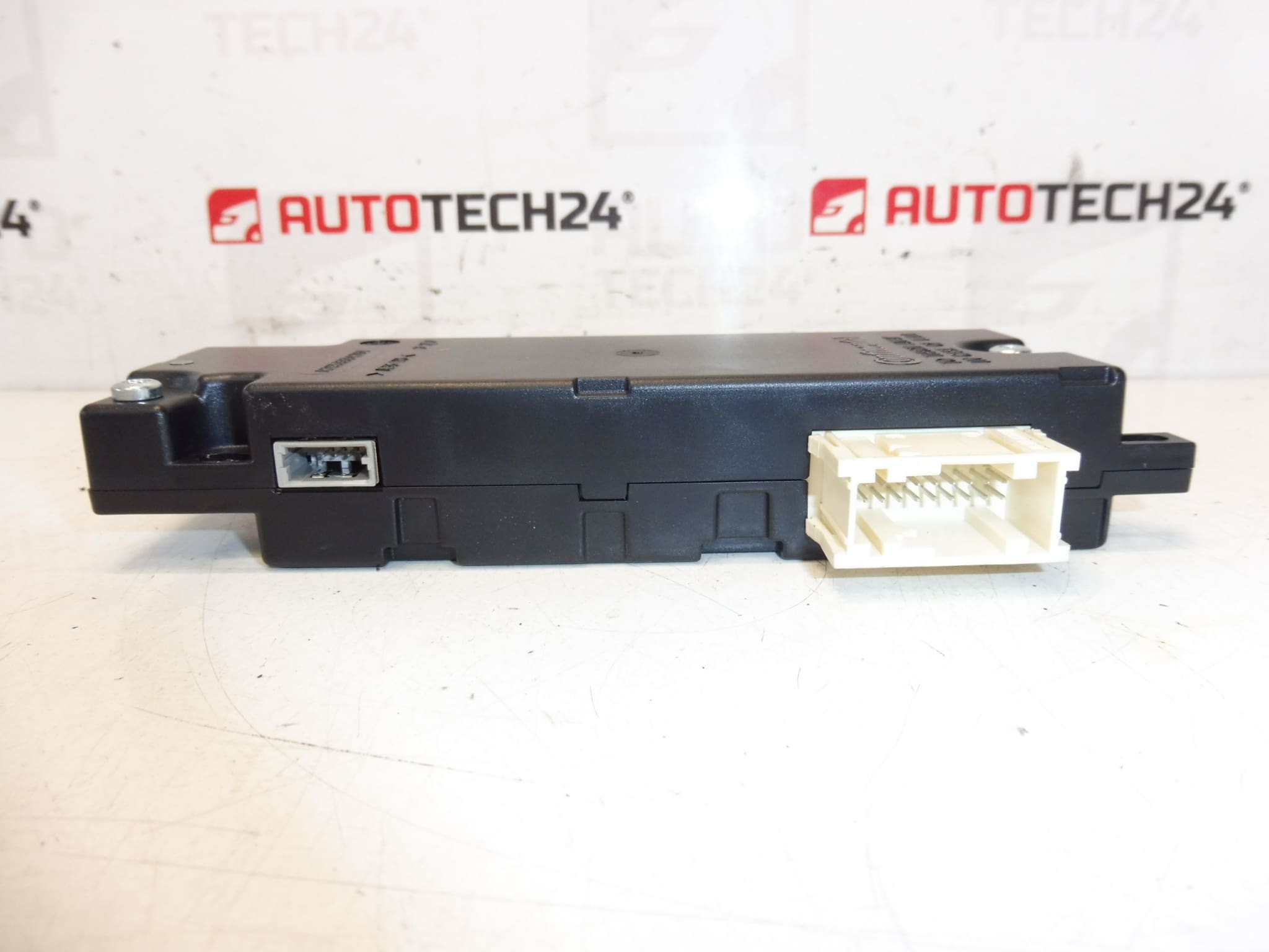 Module Bluetooth Citroën Peugeot 9666760080 S180073002 J – Image 2