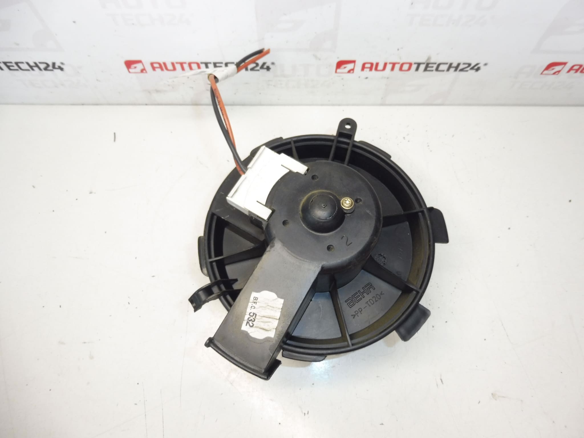 Ventilateur de chauffage Citroën Peugeot 6441J8 – Image 2