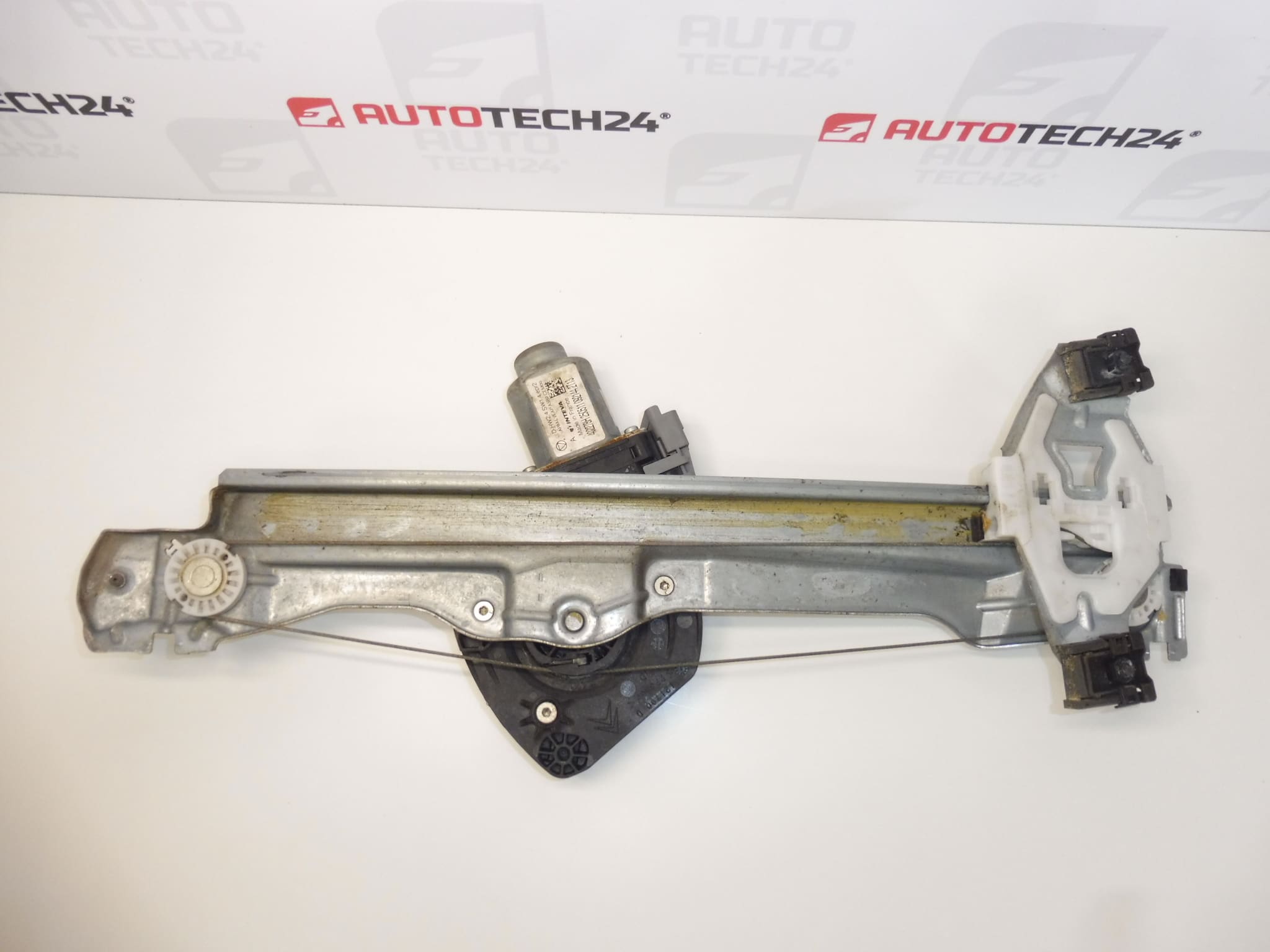 Citroën C4 B7 Lunette arrière droite Télécharger 9820885080 9224H4 – Image 2