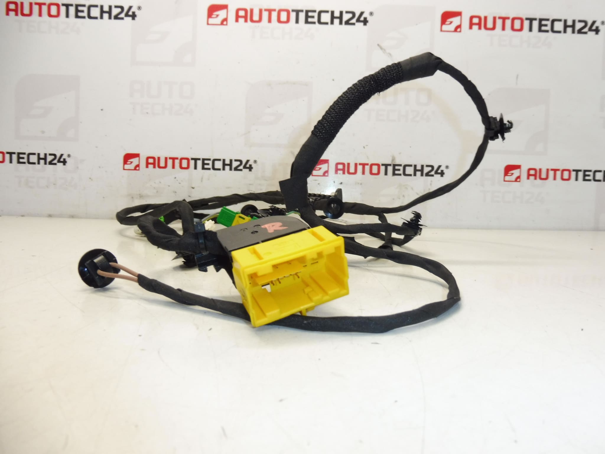 Harnais siège passager Peugeot 308 T7 6509W1 – Image 2
