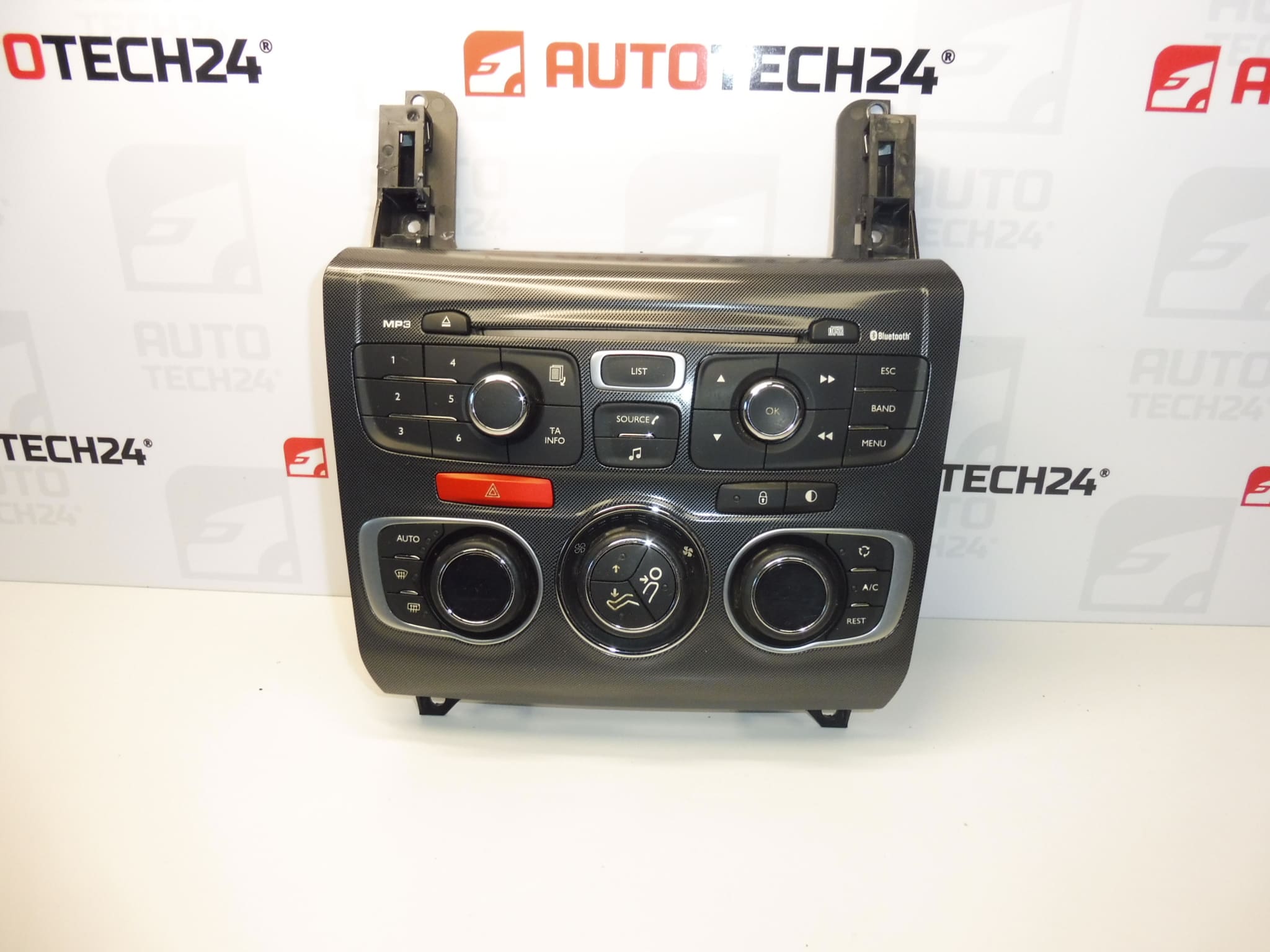 Panneau multifonction Citroën C4 II 9666027477 6155HL