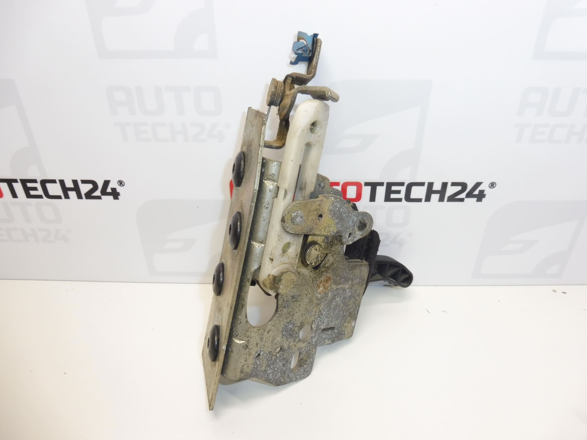 Serrure de porte aile inférieure droite Citroën Berlingo II 8726F4 – Image 2