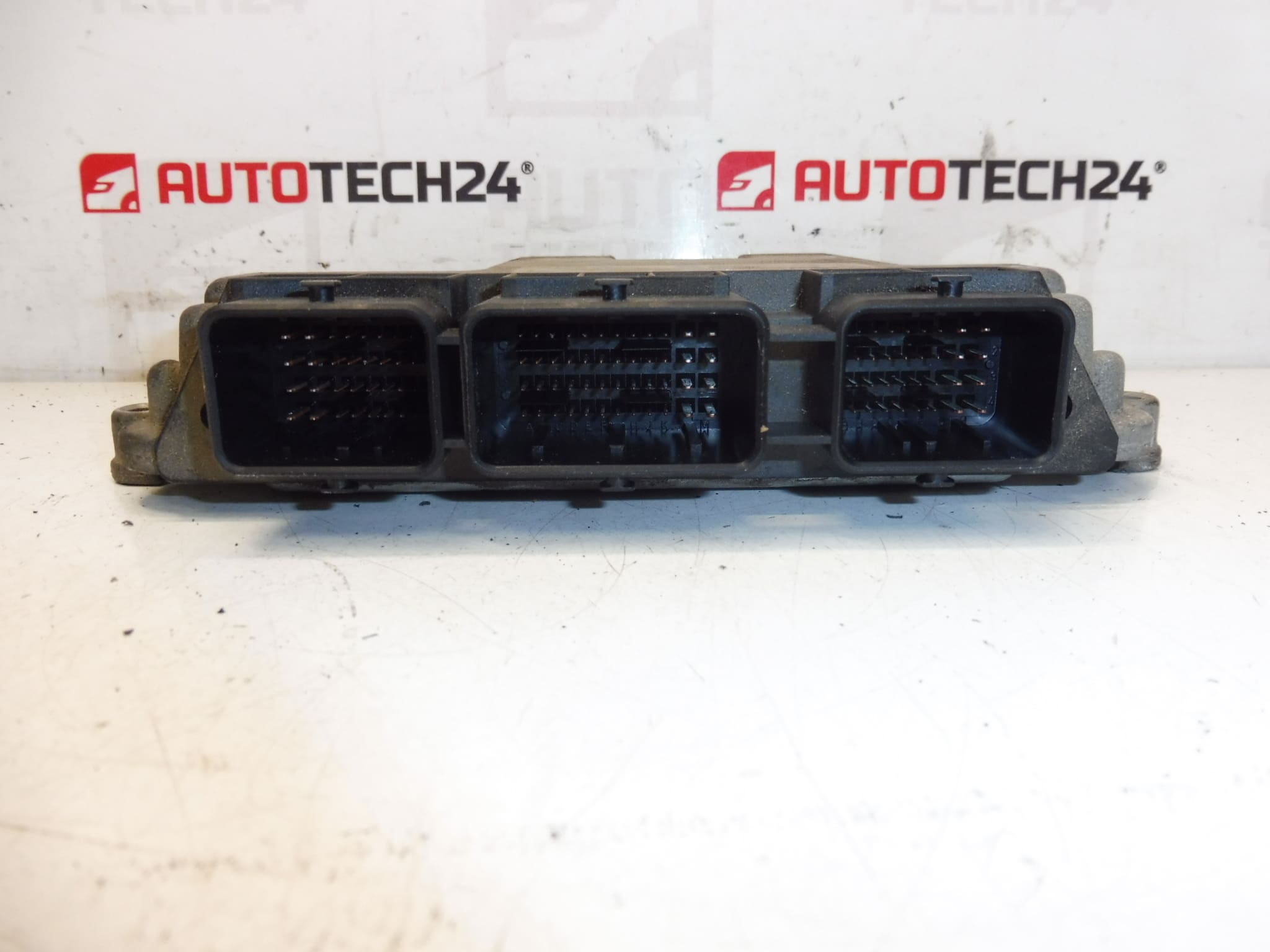 Unité de commande Bosch EDC16C34 0281011392 9656162280 – Image 2
