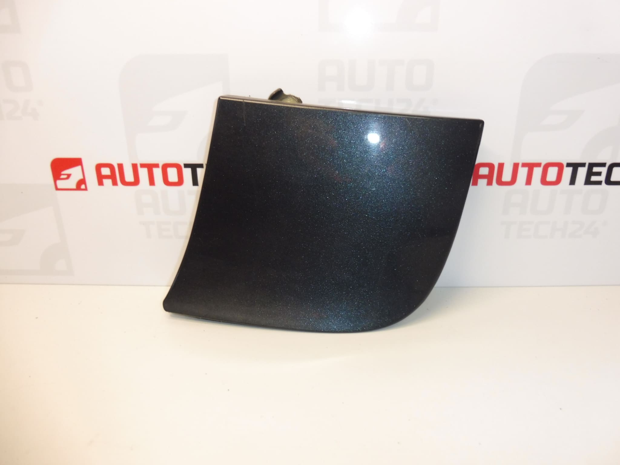 Couvercle de trappe à carburant KTA Peugeot 107 Citroën C1 KTB 1517C5 1517C9
