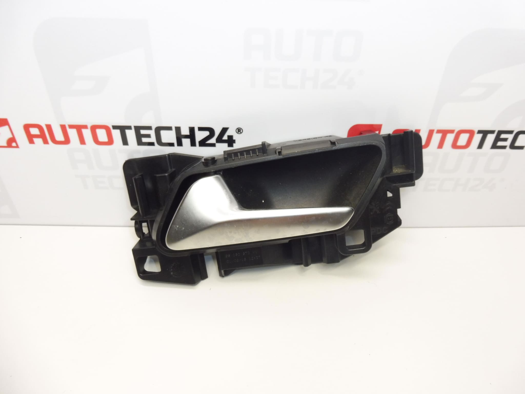 Poignée intérieure de porte conducteur Citroën Peugeot 98182873VV