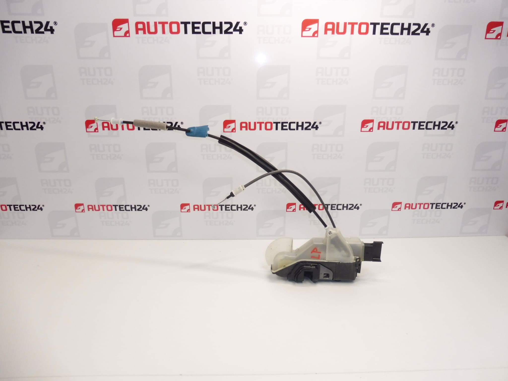 Serrure de porte conducteur Citroën Peugeot 9816343480